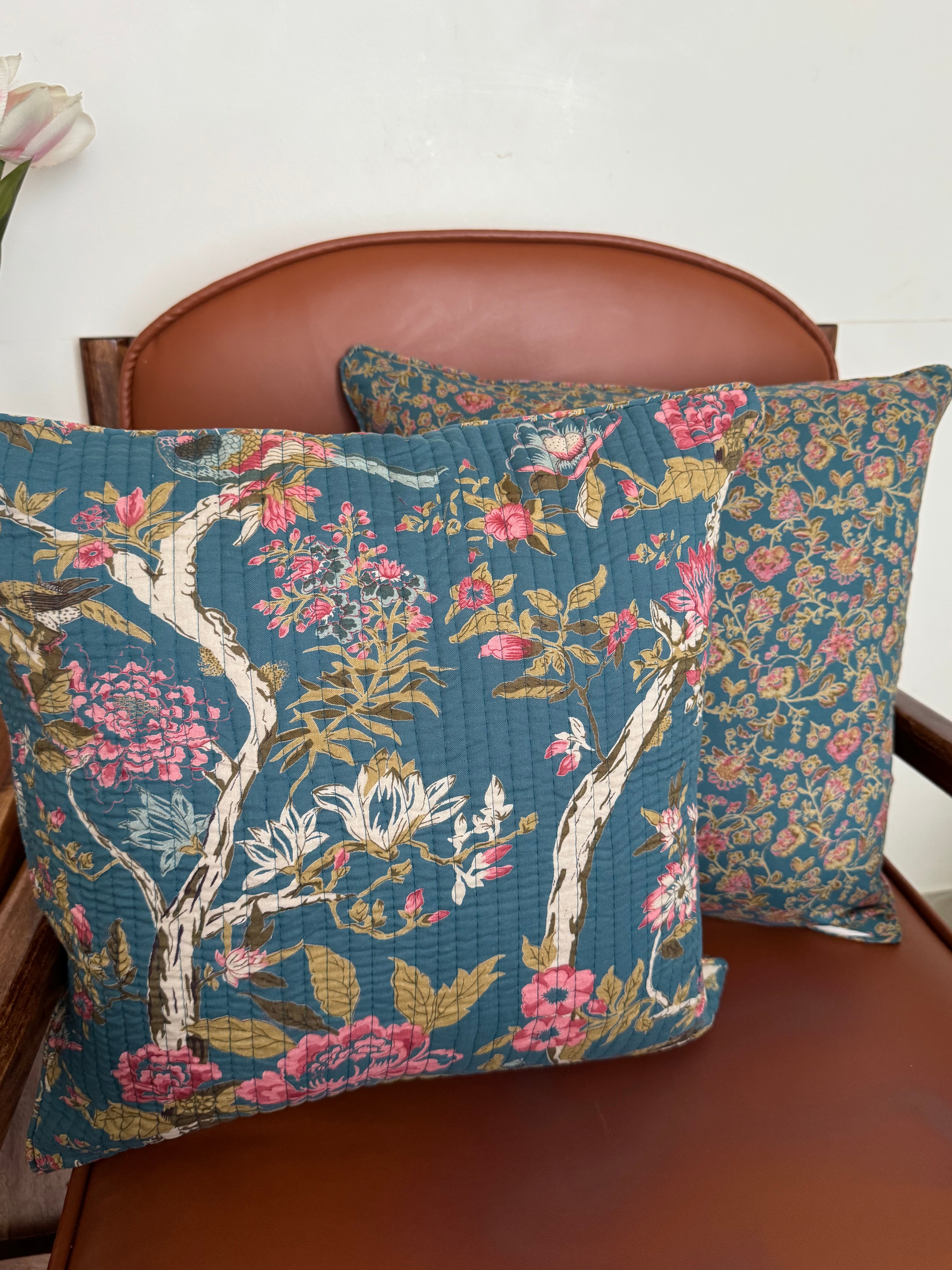 KANAK - SINGLE PIECE QUILTED 16 BY 16 INCHES CUSHION COVER