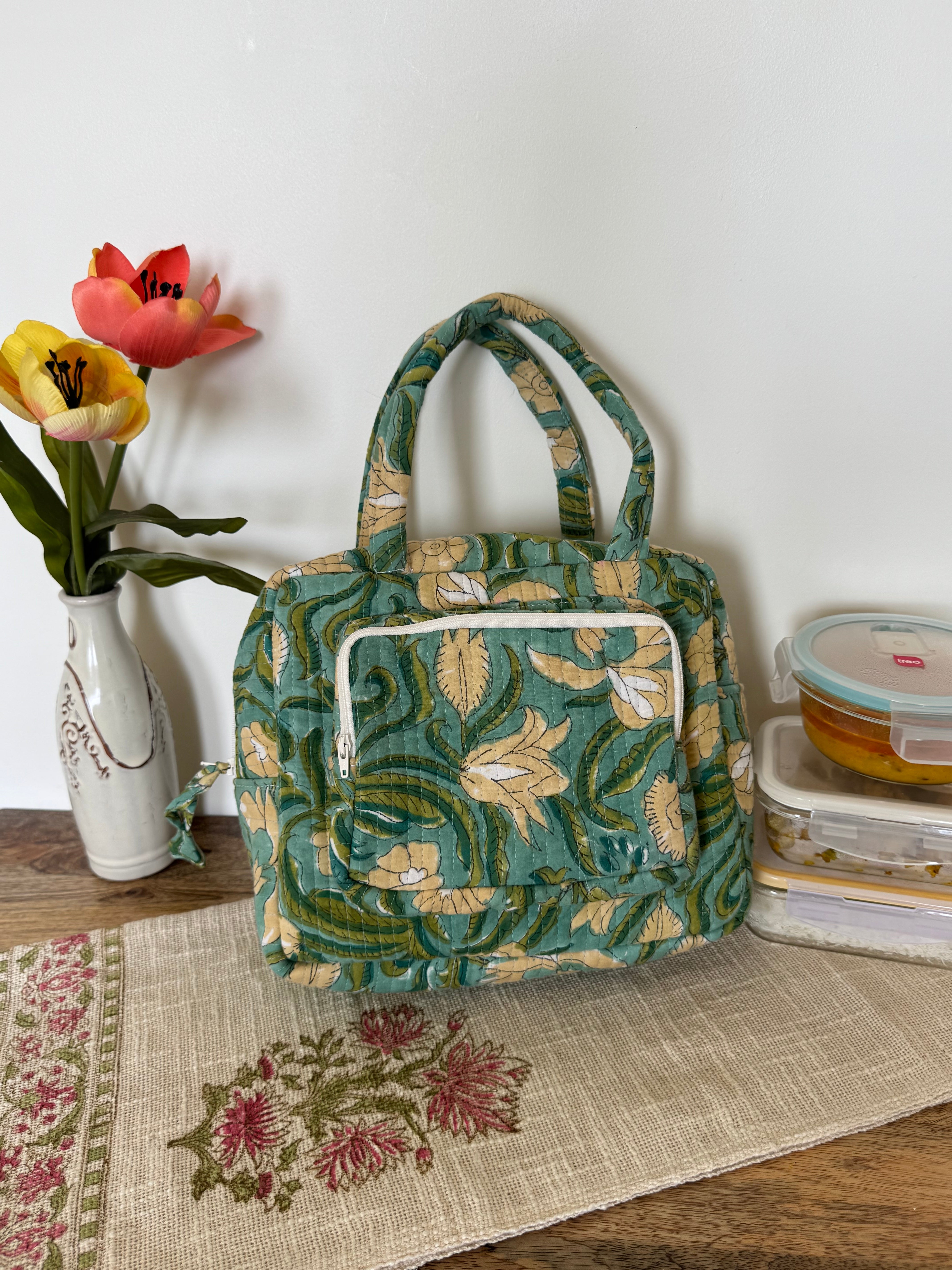 INSULATED LUNCH BAG