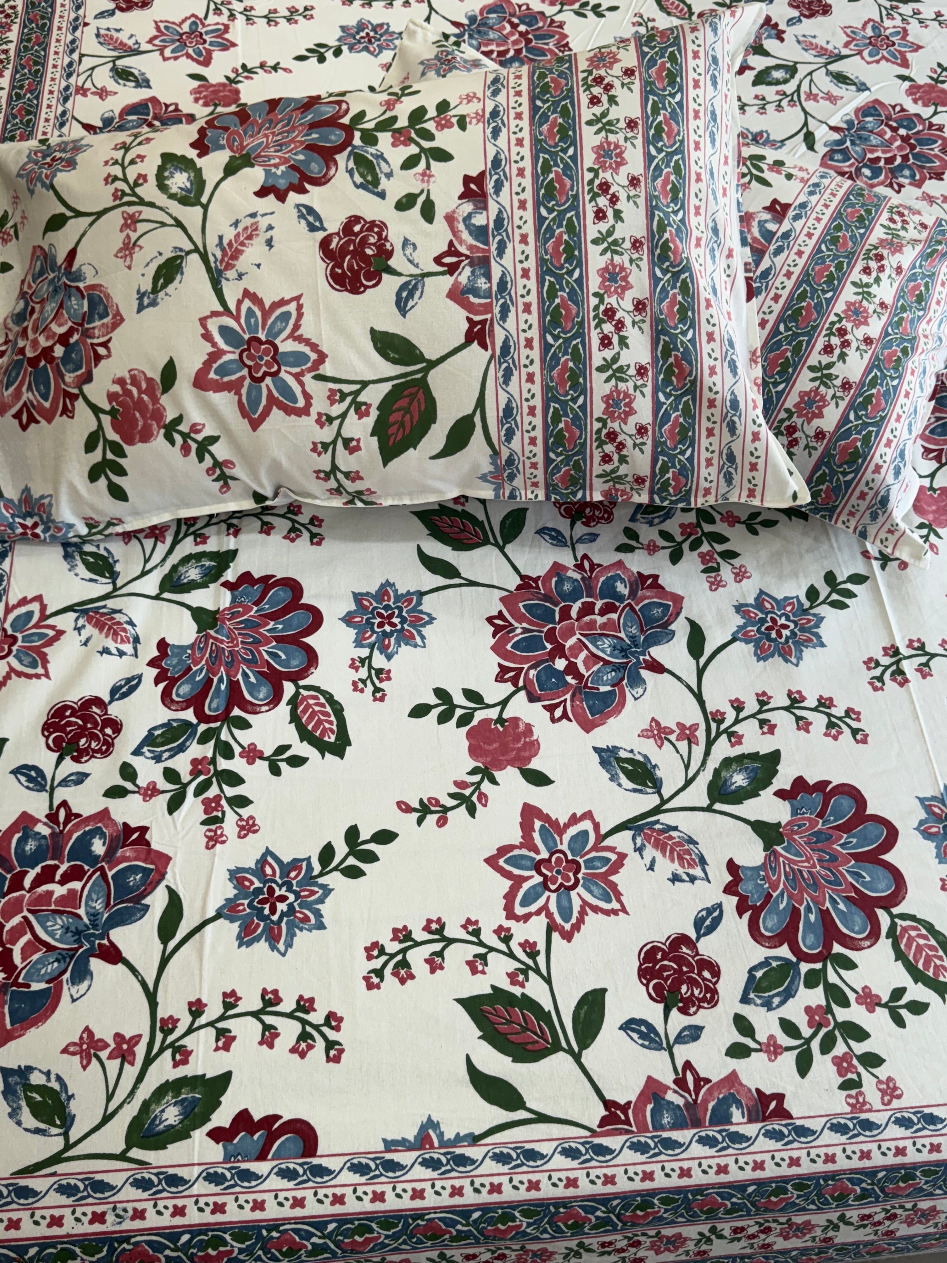 RIWAYAAT BEDSHEET WITH TWO REVERSIBLE PILLOW COVERS
