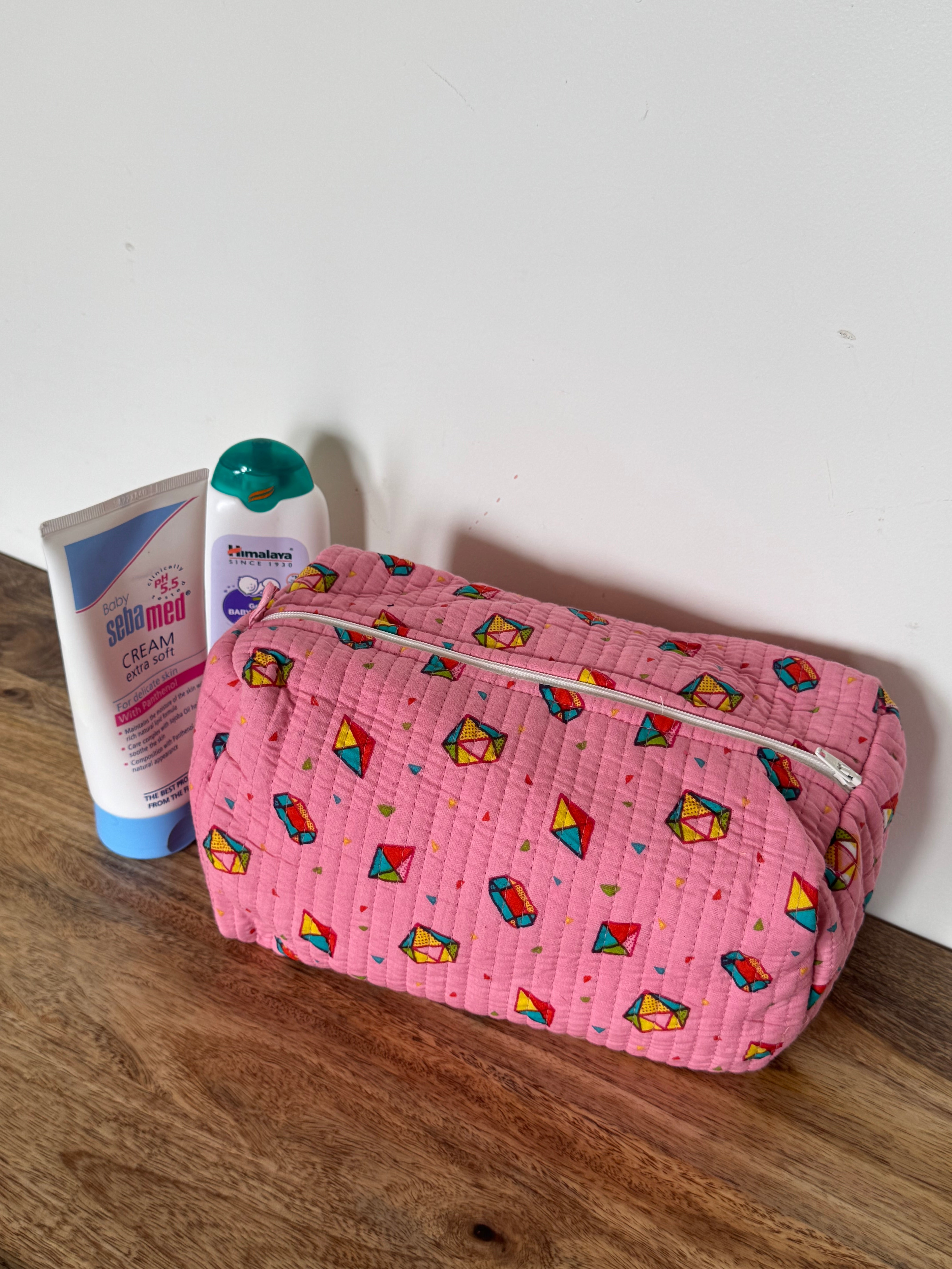 KIDS PRINT MULTI PURPOSE TOILETRY BAGS