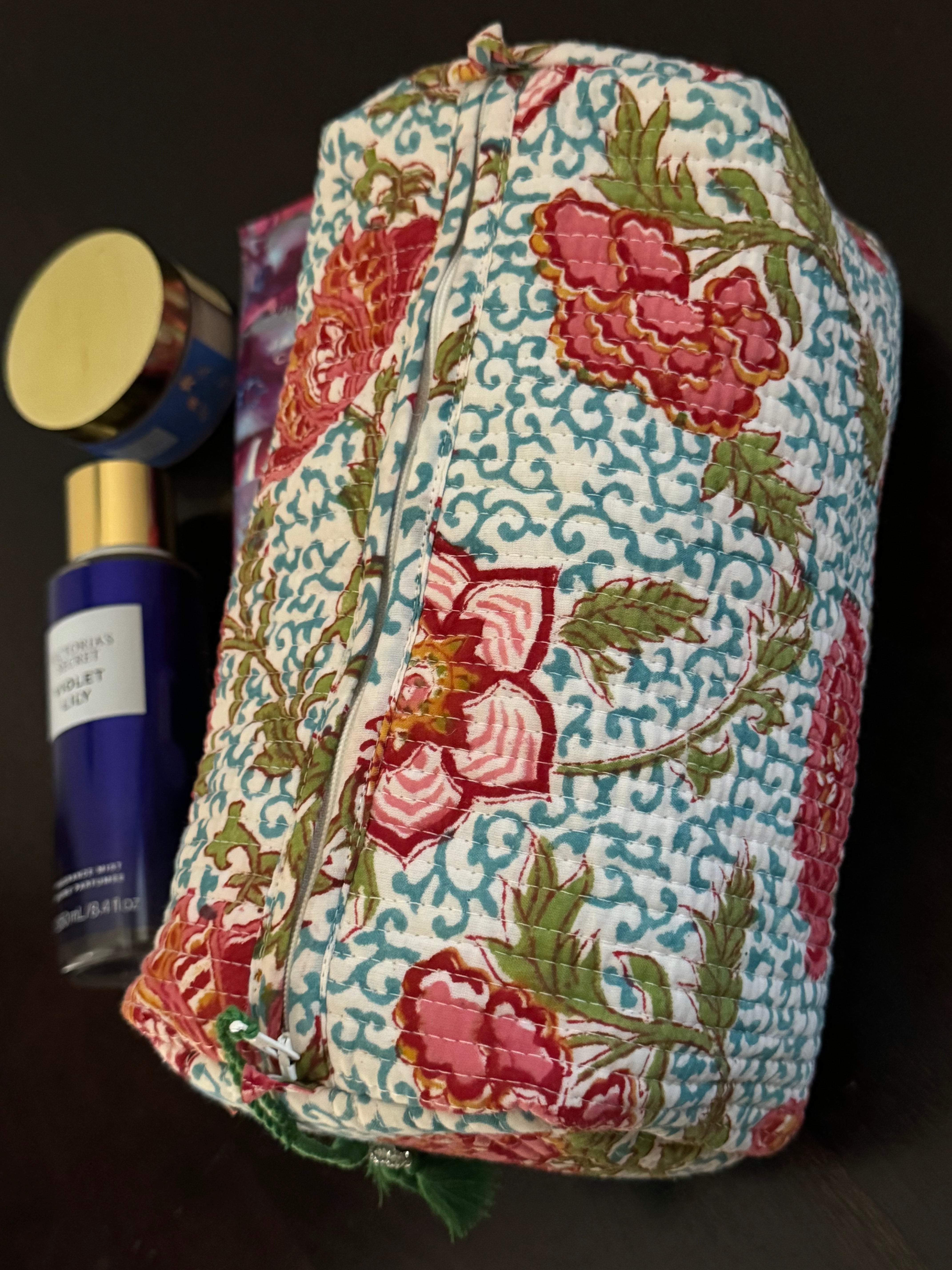 MULTI PURPOSE TOILETRY BAGS