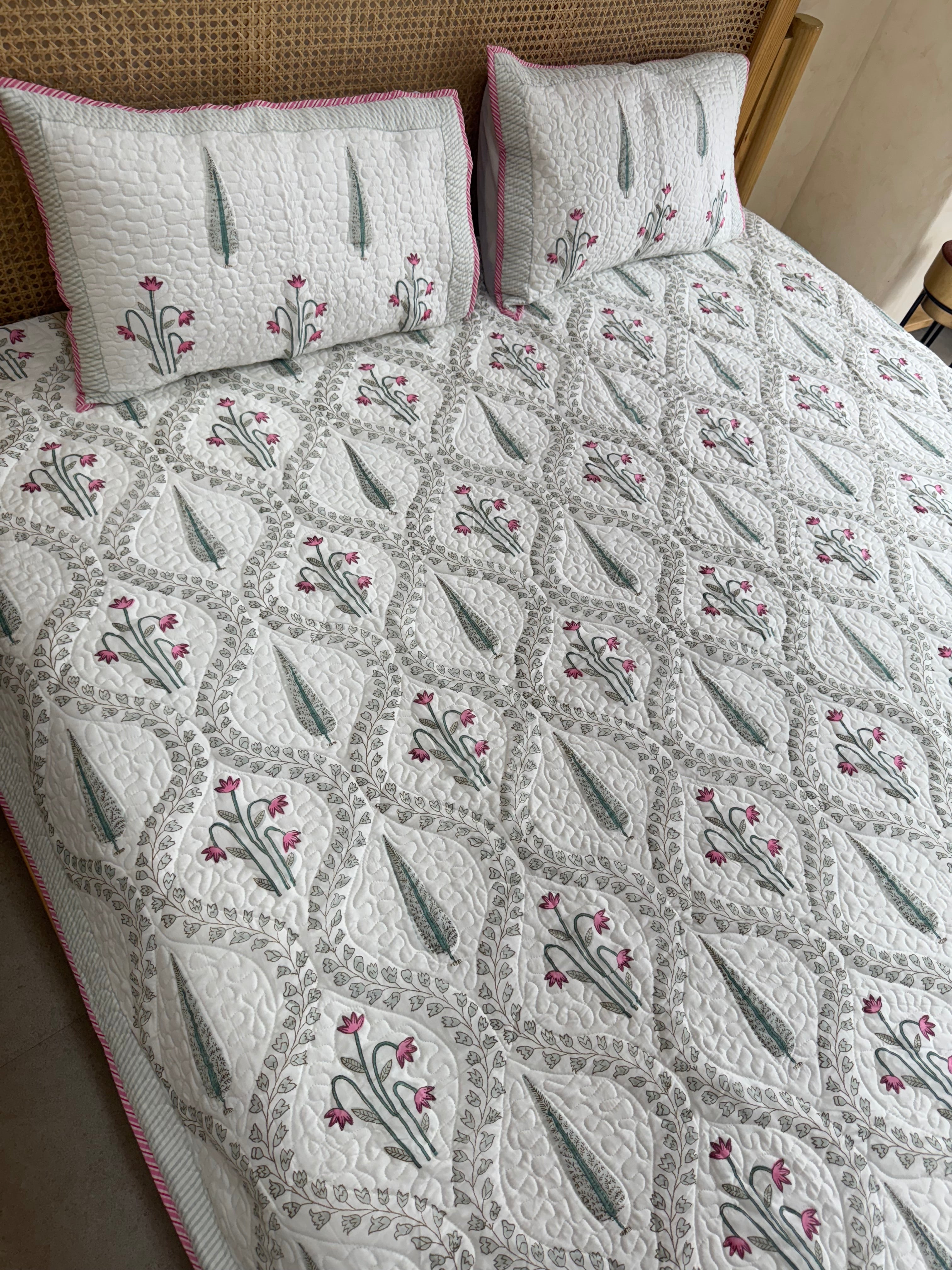 HANDBLOCK PRINTED QUILTED BEDCOVER 90*108 inches