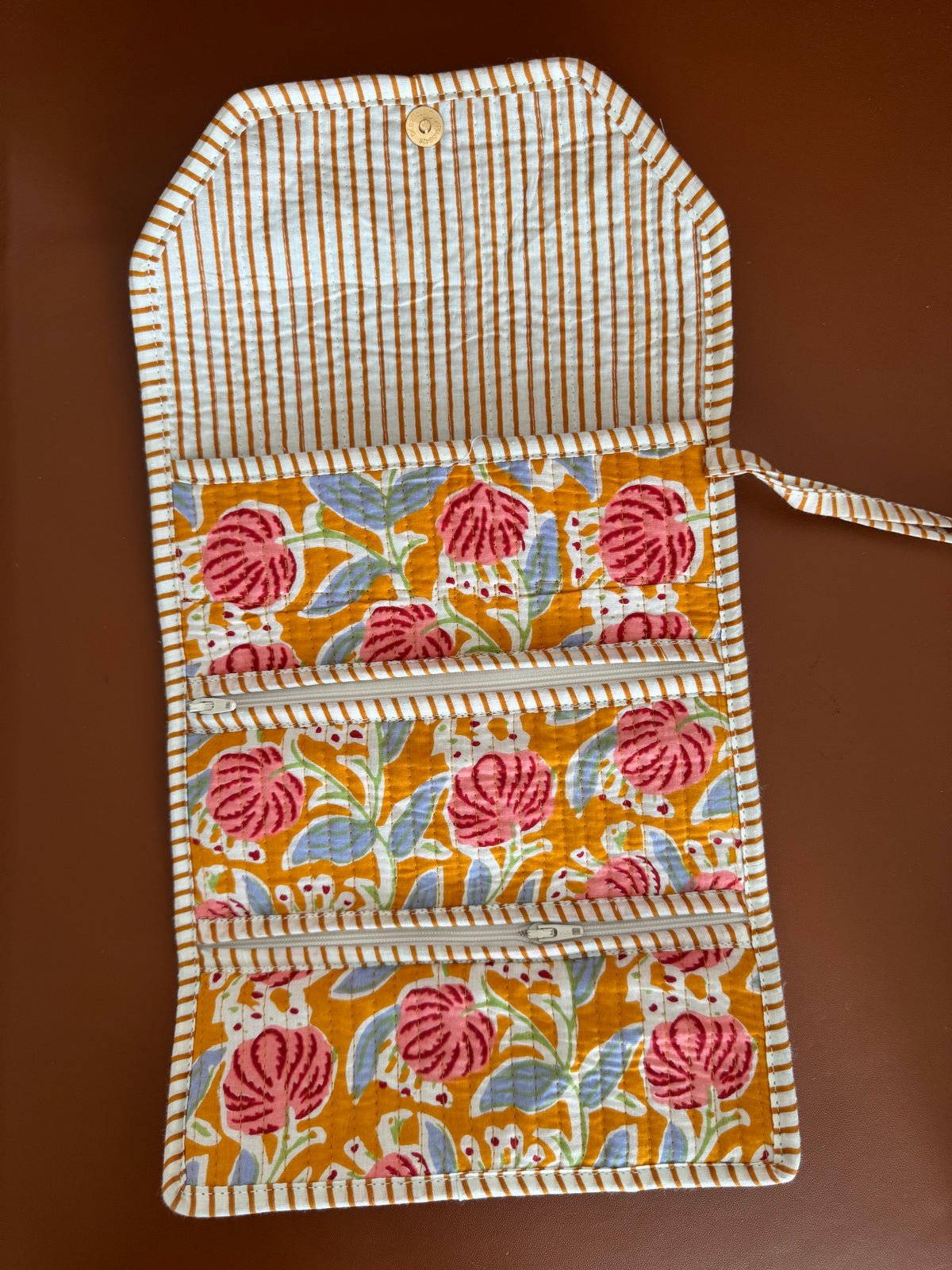 FOLDABLE JEWELLERY POUCH / MAKEUP POUCH