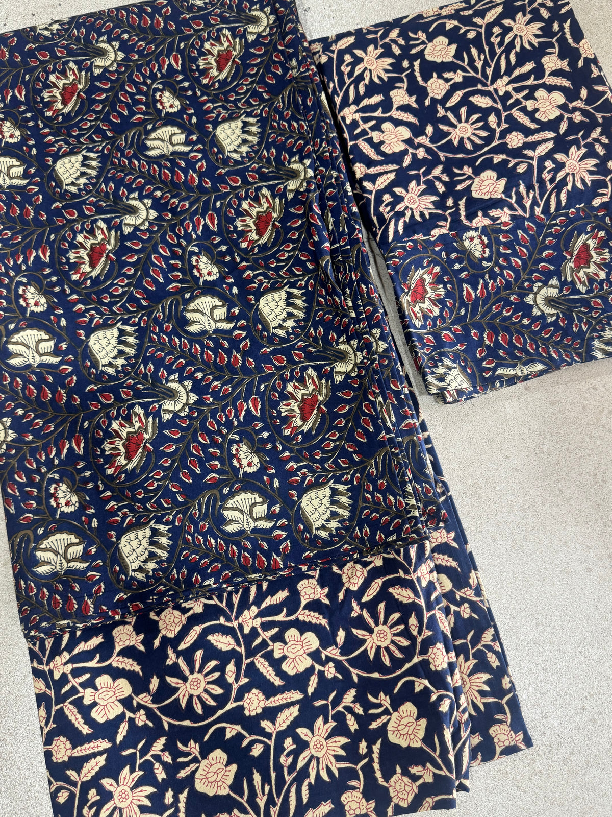 KANAK BEDSHEET WITH TWO PILLOW CASES - 108 by 108 inches