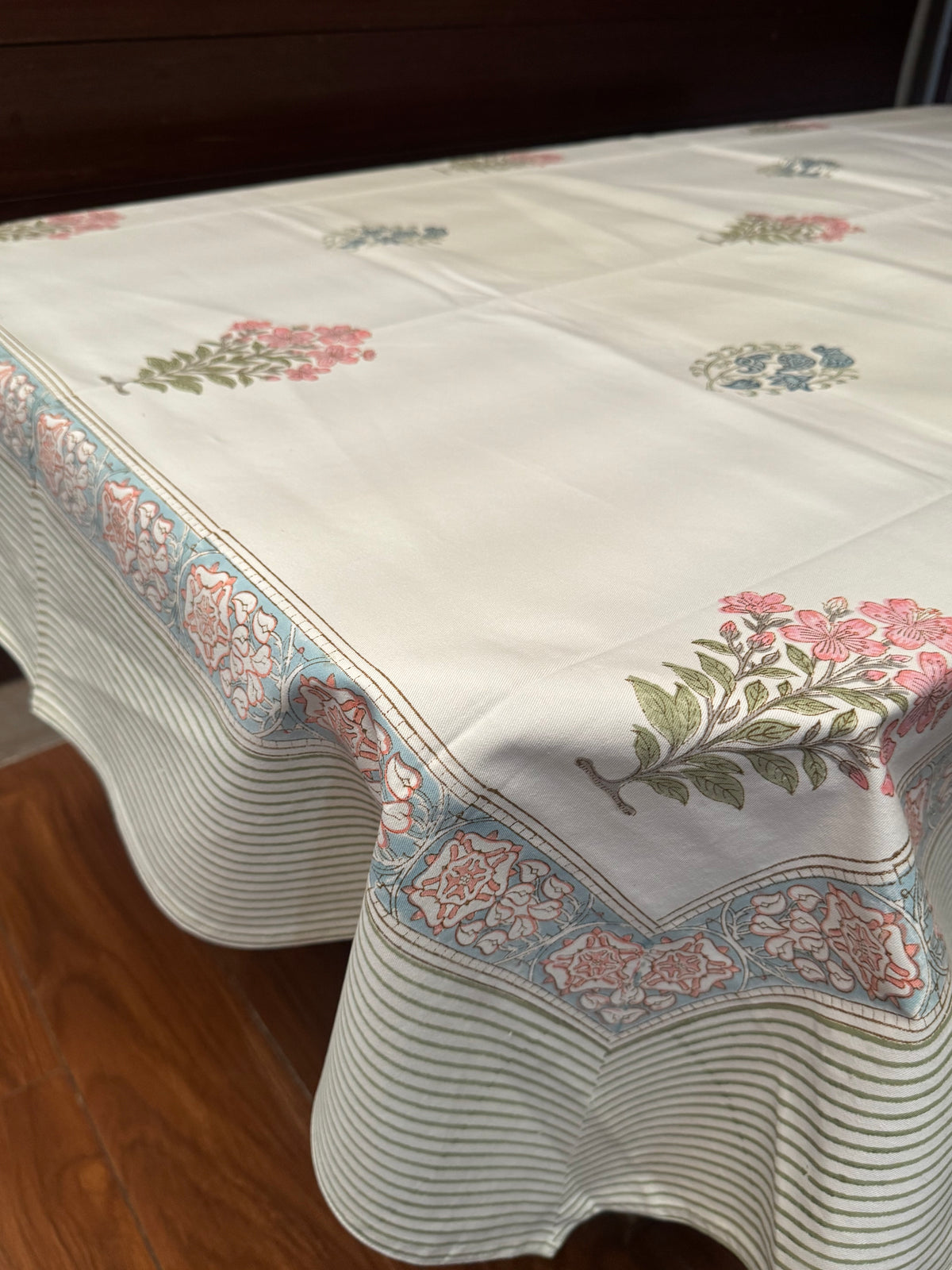 SIX SEATER HANDBLOCK PRINTED TABLECLOTH