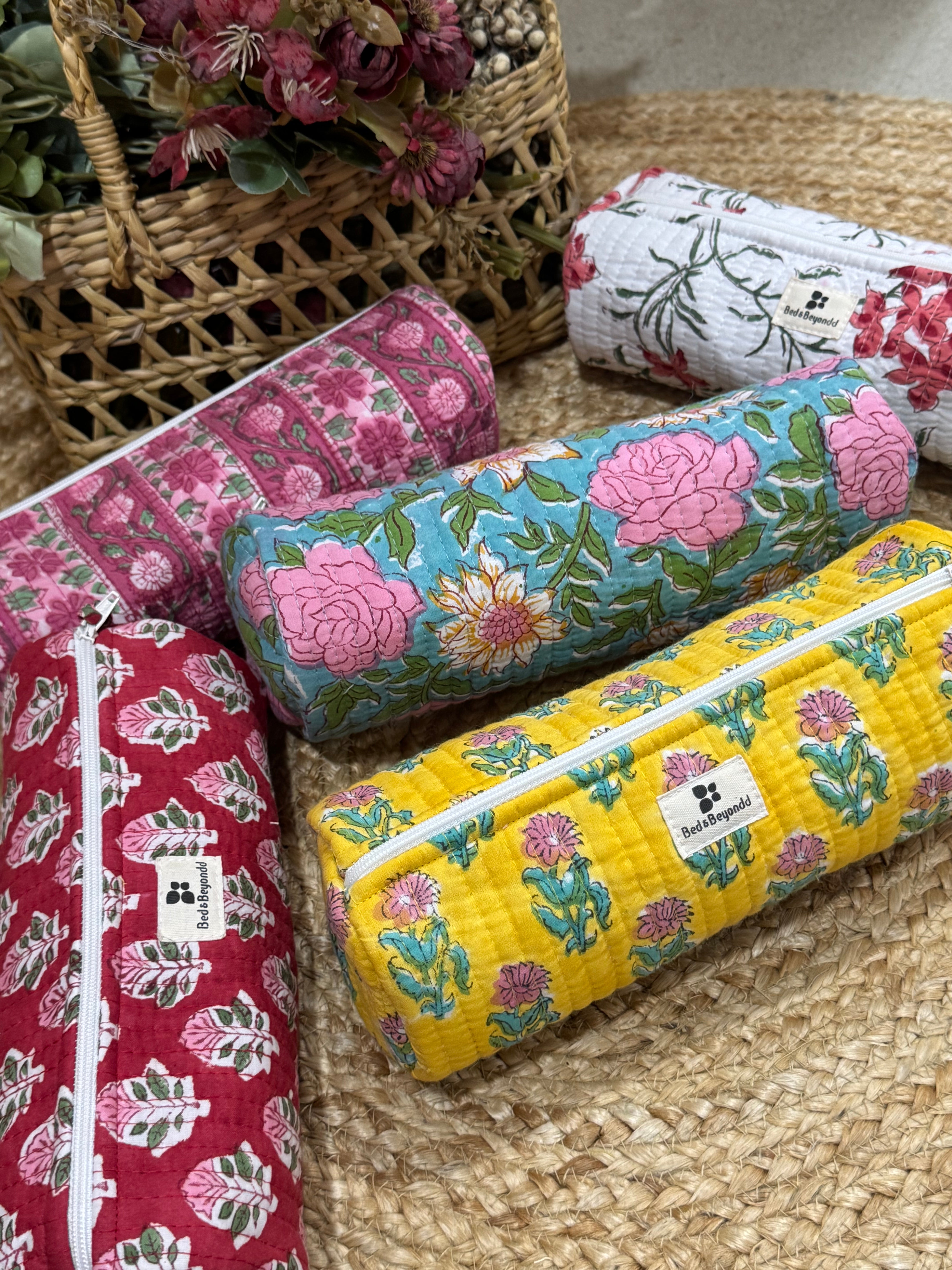 Assorted Cylindrical Pouches - 5 Pieces