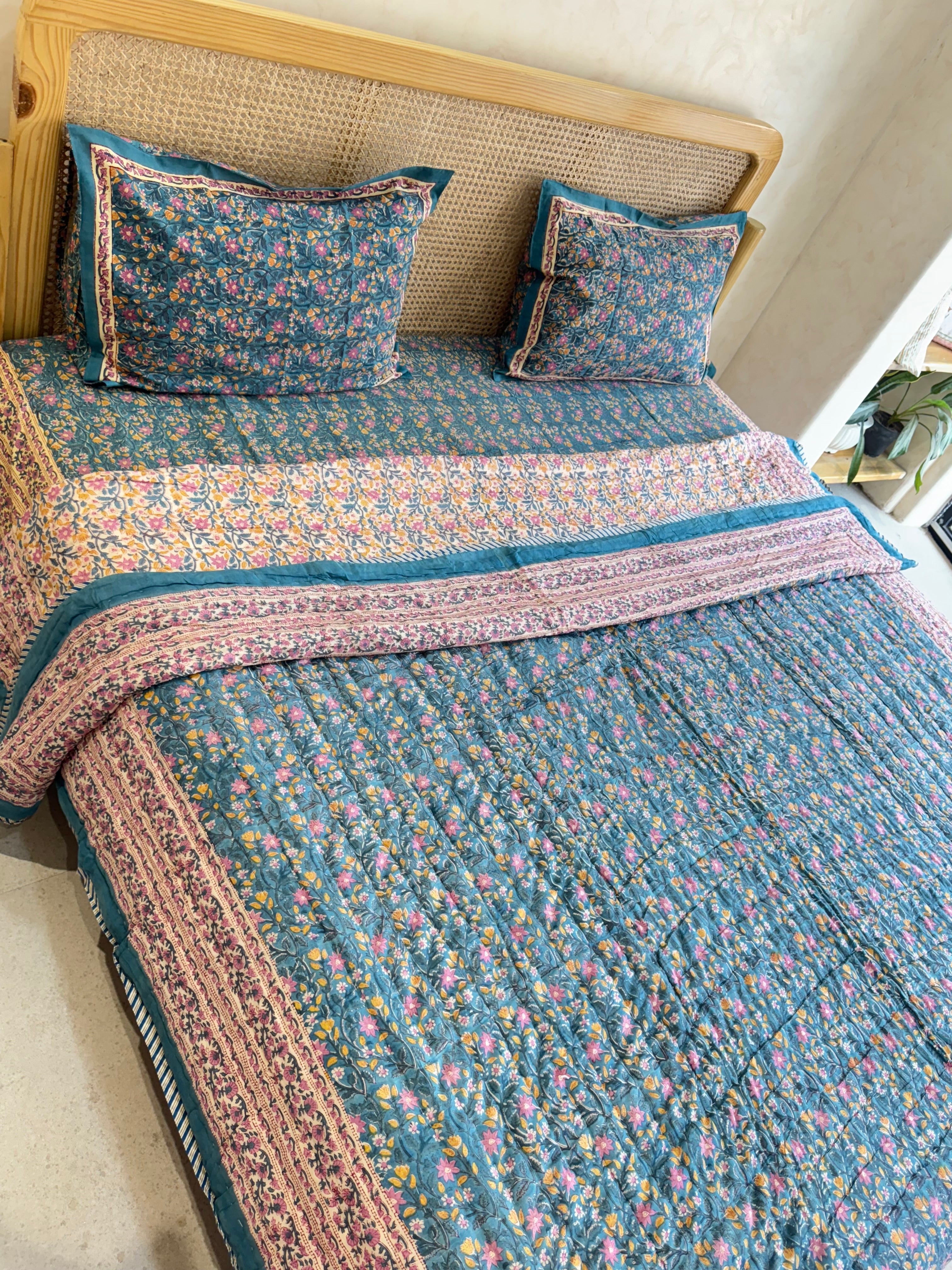 FESTIVE HAND BLOCK PRINTED BEDDING SET