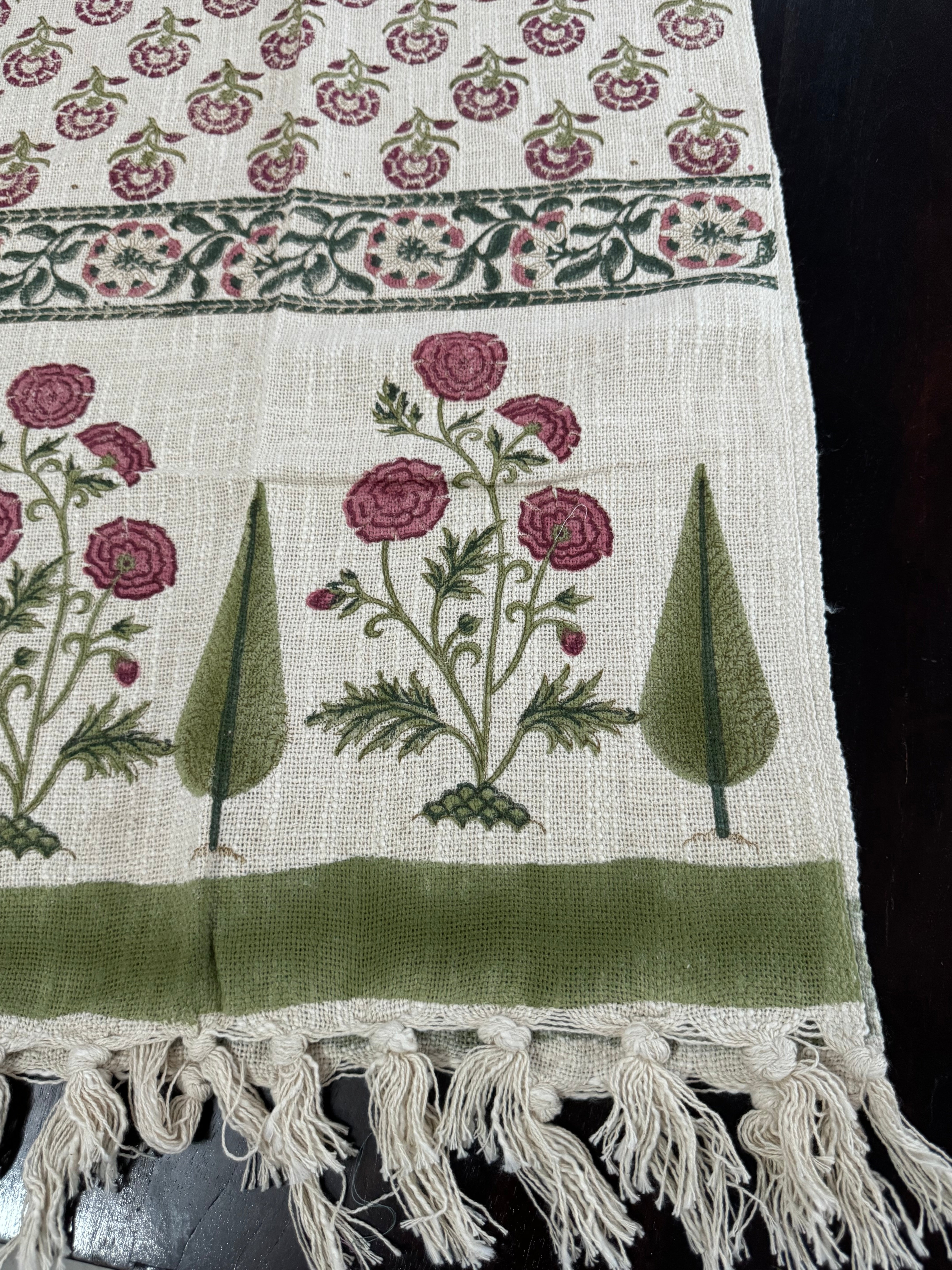 HAND BLOCK PRINTED TABLE RUNNER