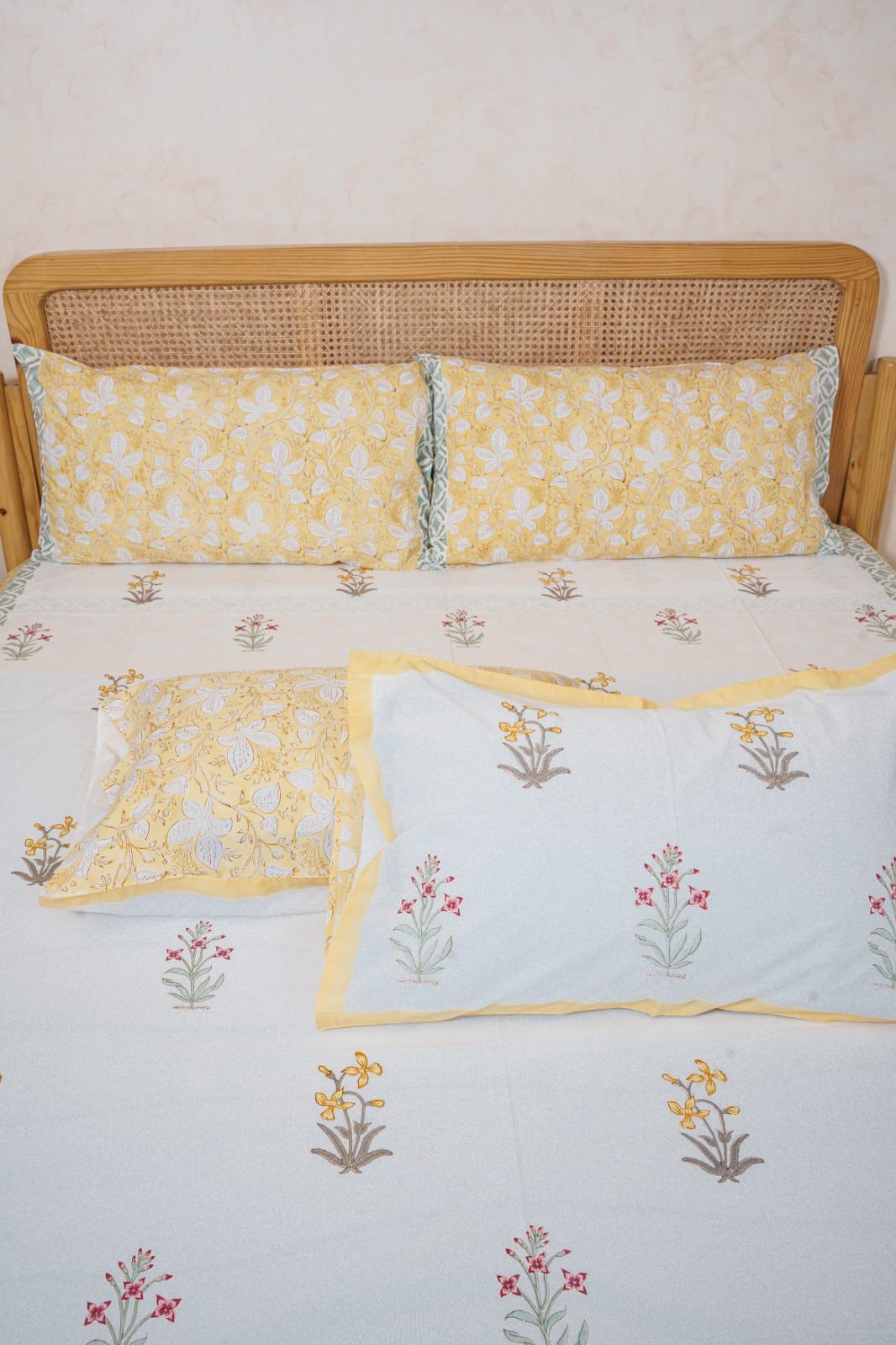 RASHIKA HAND BLOCK PRINTED BEDSHEET WITH TWO REVERSIBLE PILLOW COVERS