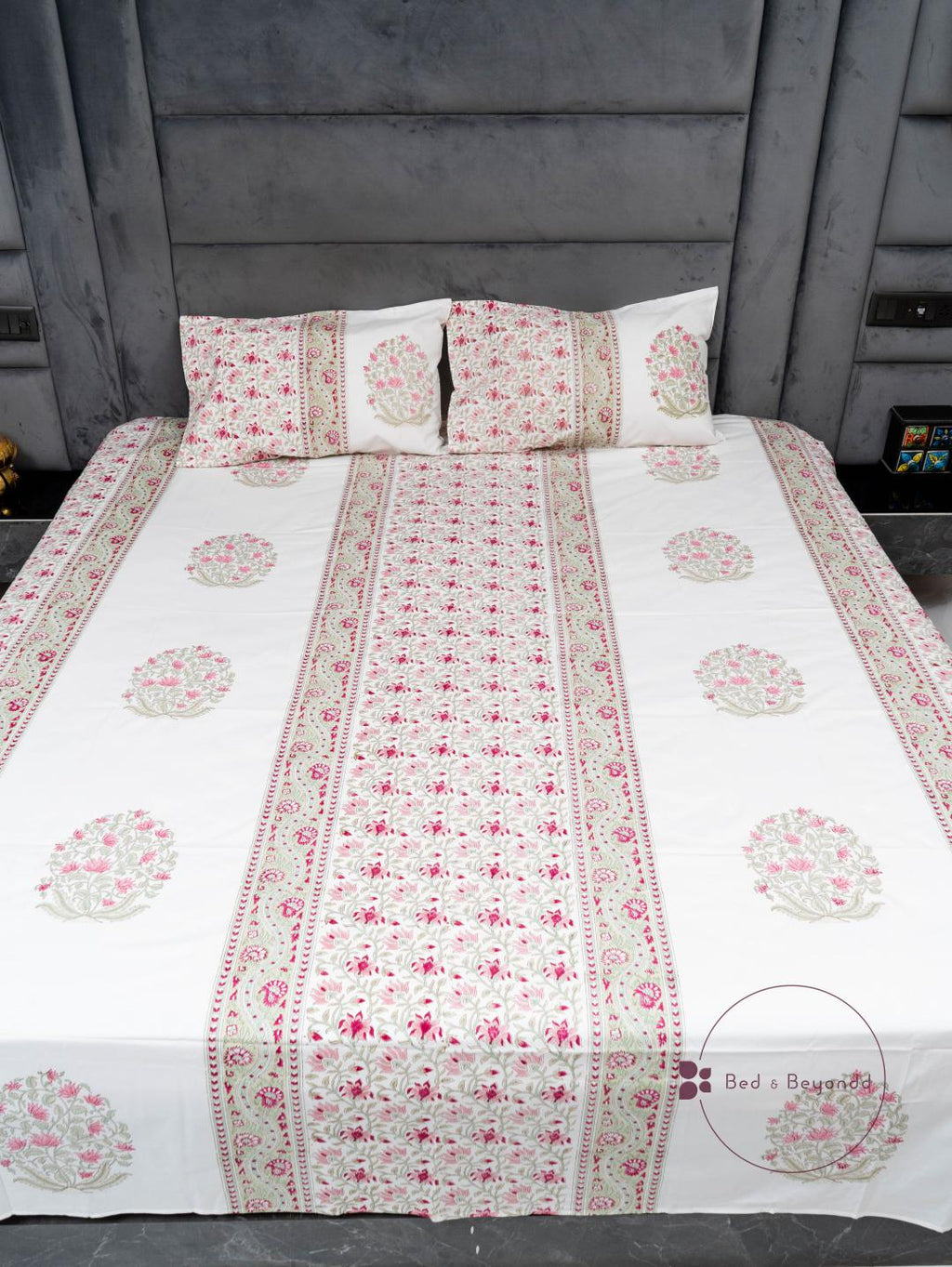 PINK HIMANI HAND BLOCK PRINTED BEDSHEET WITH TWO REVERSIBLE PILLOW COVERS