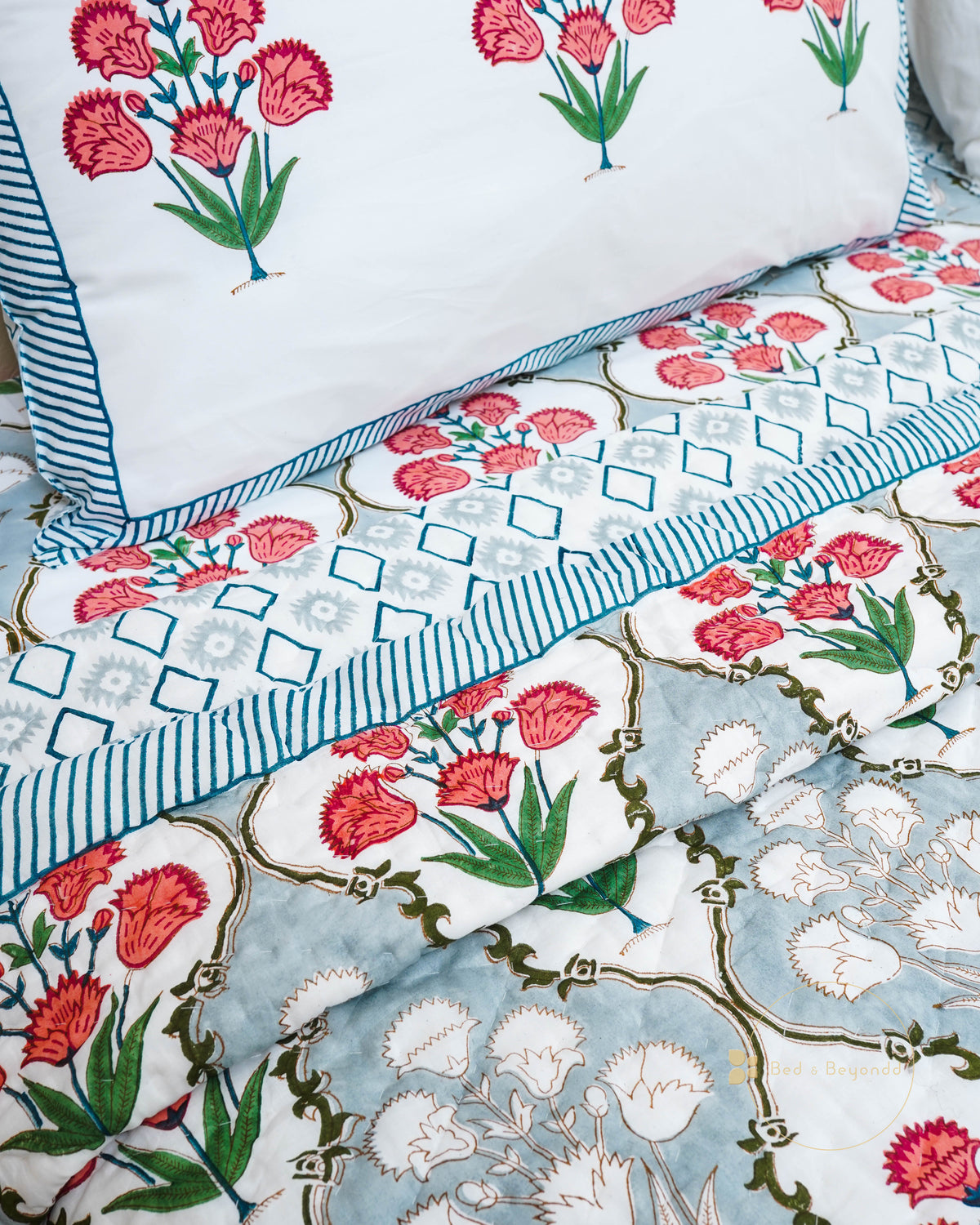 BEAUTY OF NATURE HAND BLOCK PRINTED BEDDING SET
