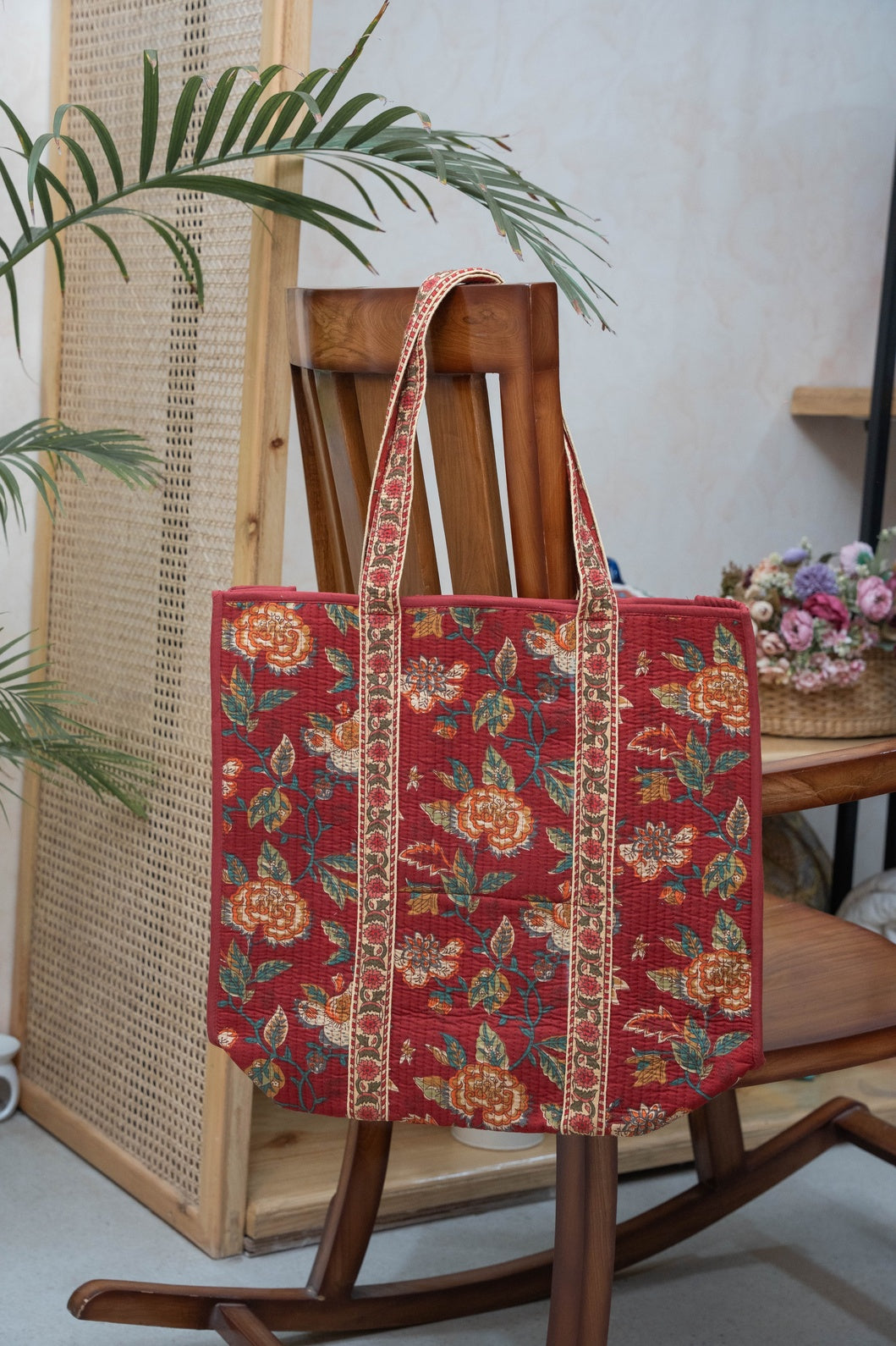 TOTE BAG WITHOUT ZIP/BUTTON