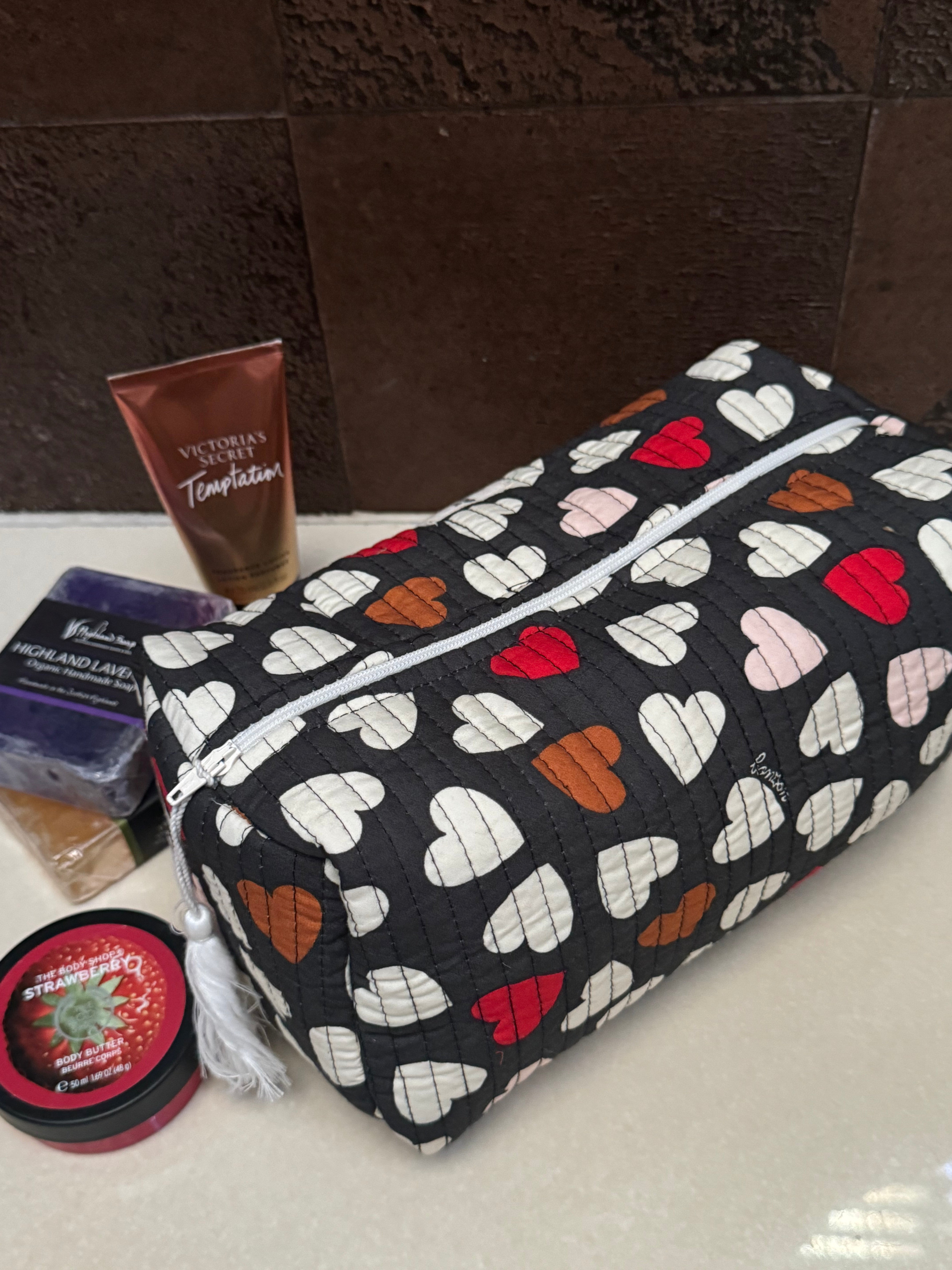 MULTI PURPOSE TOILETRY BAGS