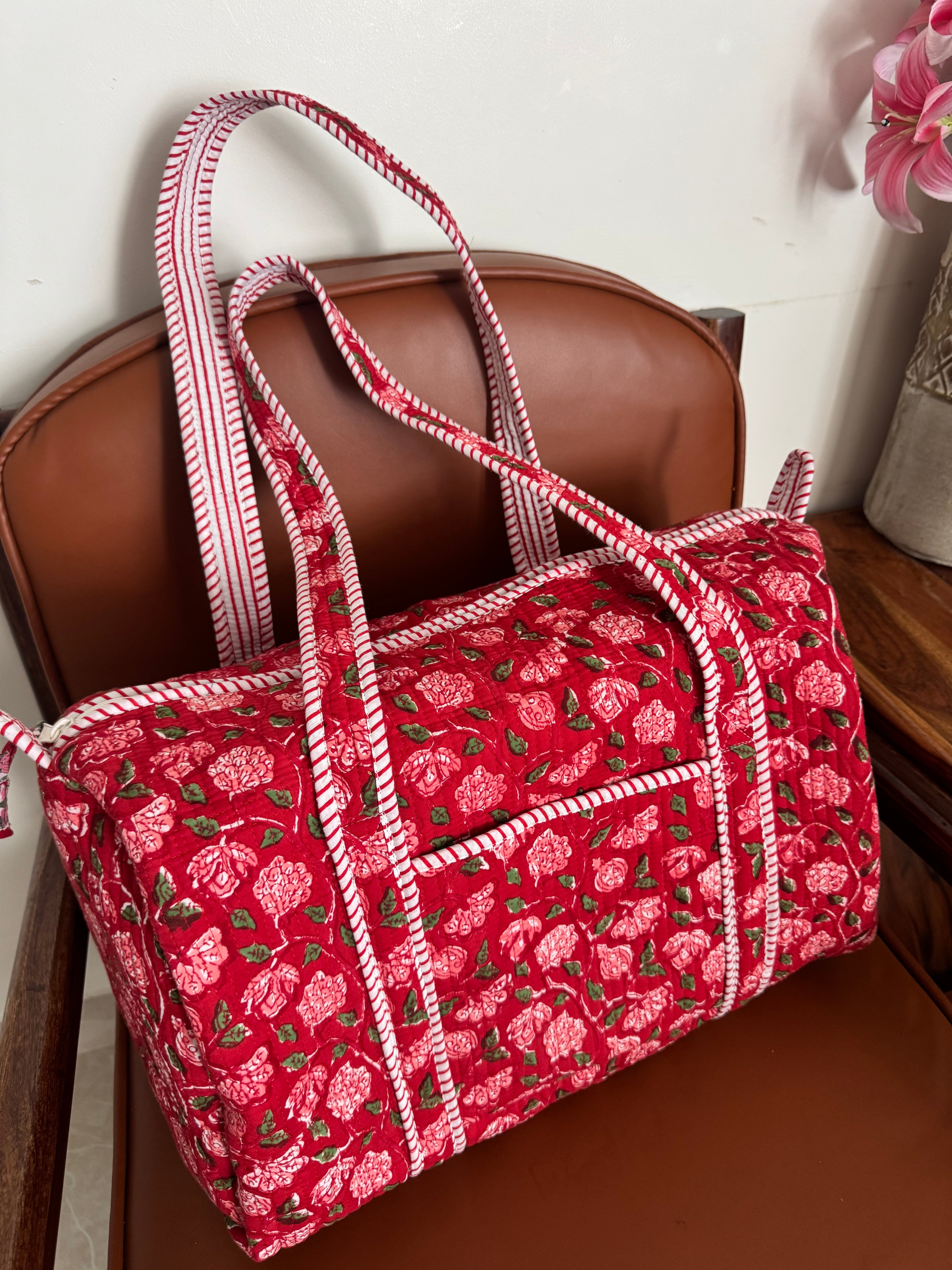 DUFFLE BAG