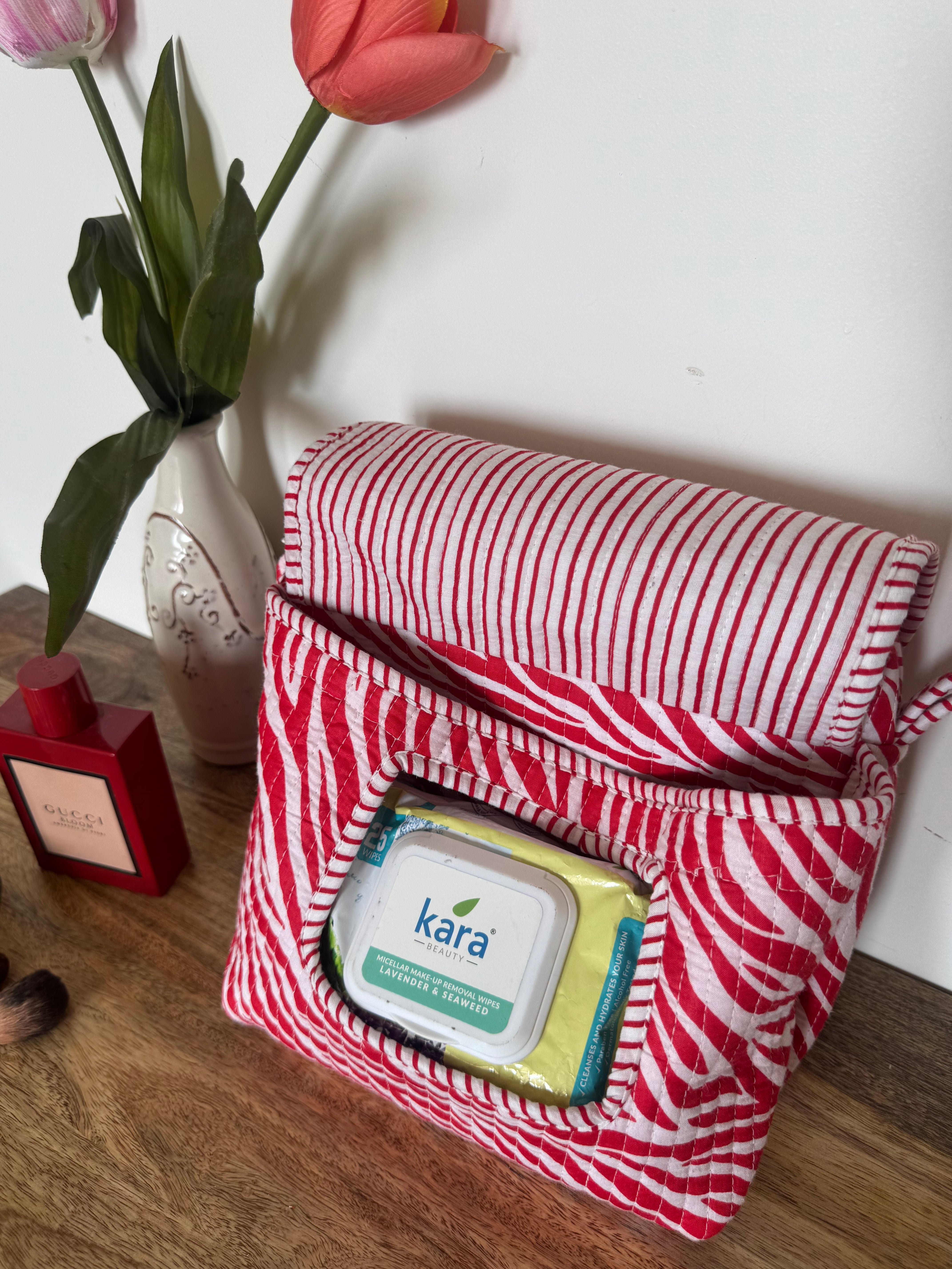 MAKEUP-ON-THE-GO/ DIAPER CHANGING BAG