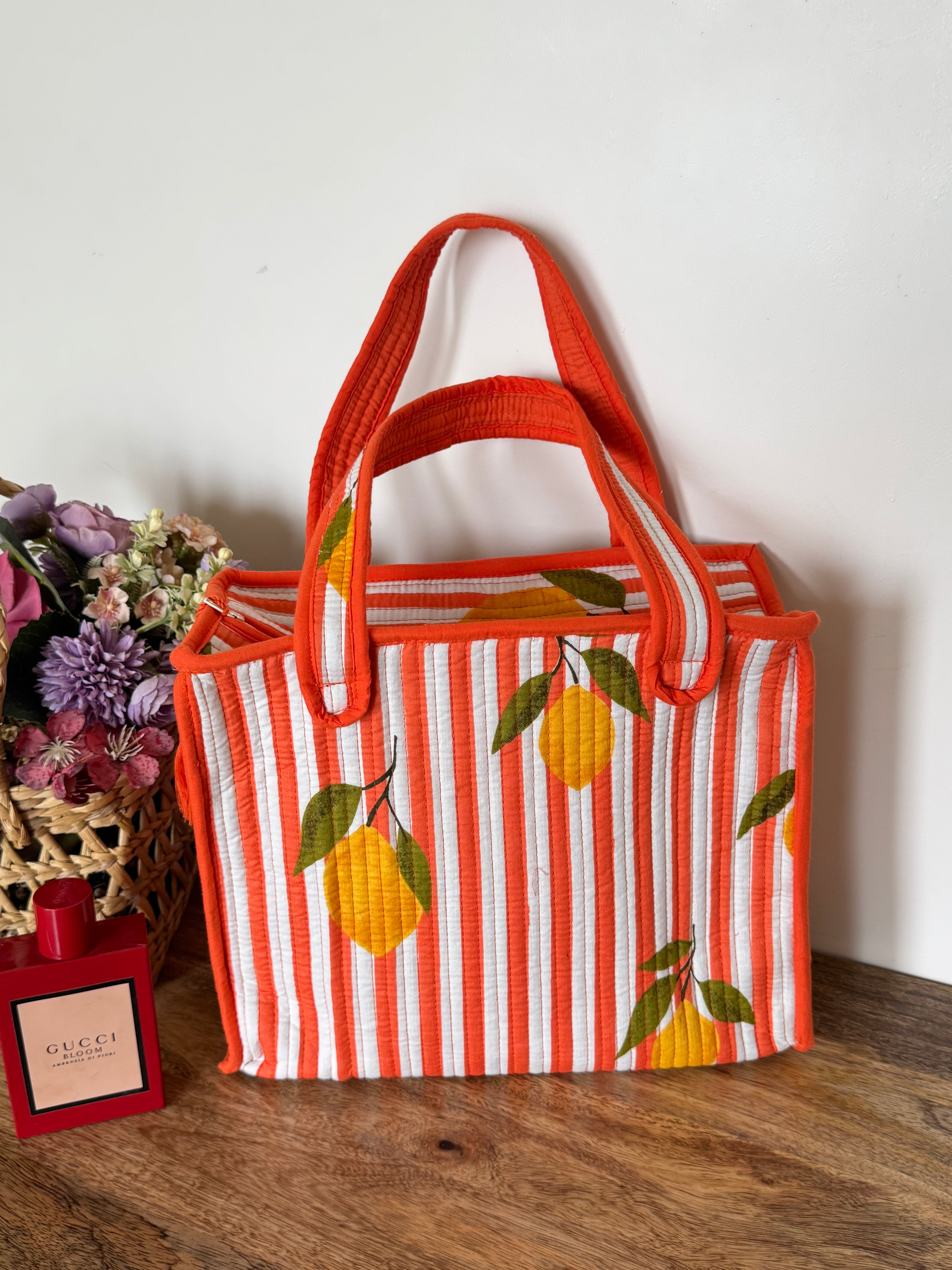 MINI TOTE BAG WITH ZIP
