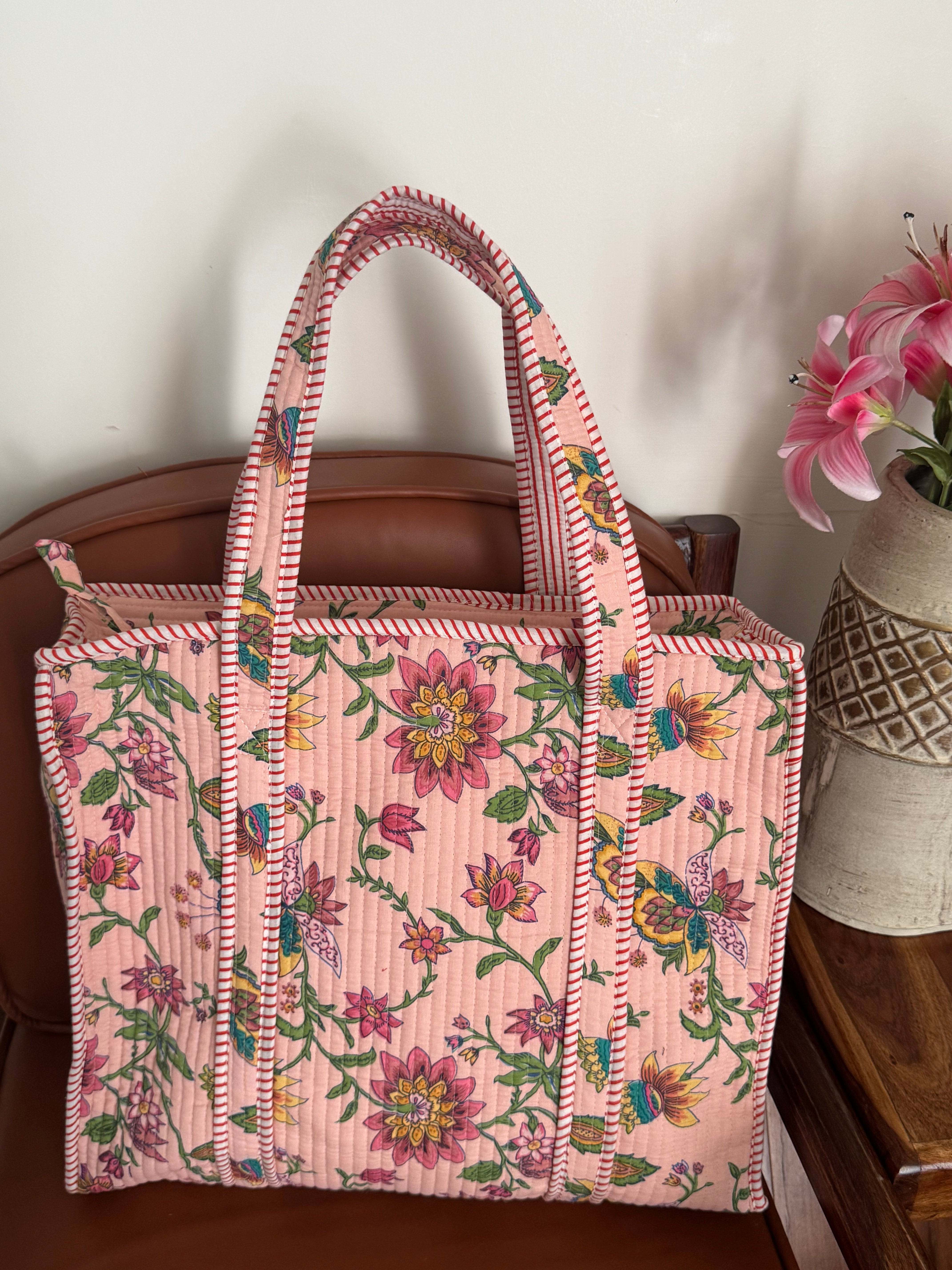 HAND BLOCK PRINTED TOTE BAG WITH ZIP