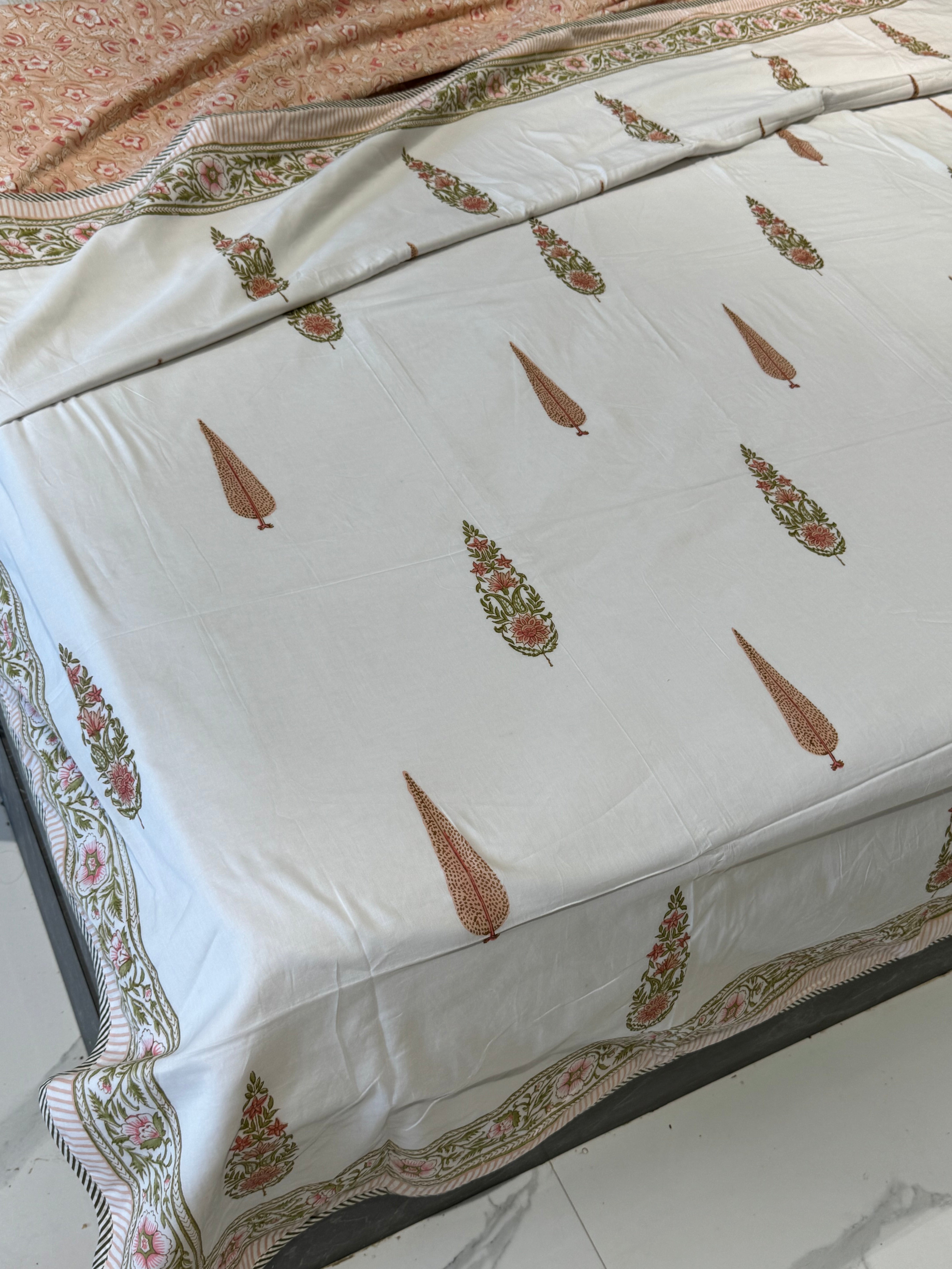 PEACH CYPRESS HANDBLOCK PRINTED REVERSIBLE MULMUL DOHAR by