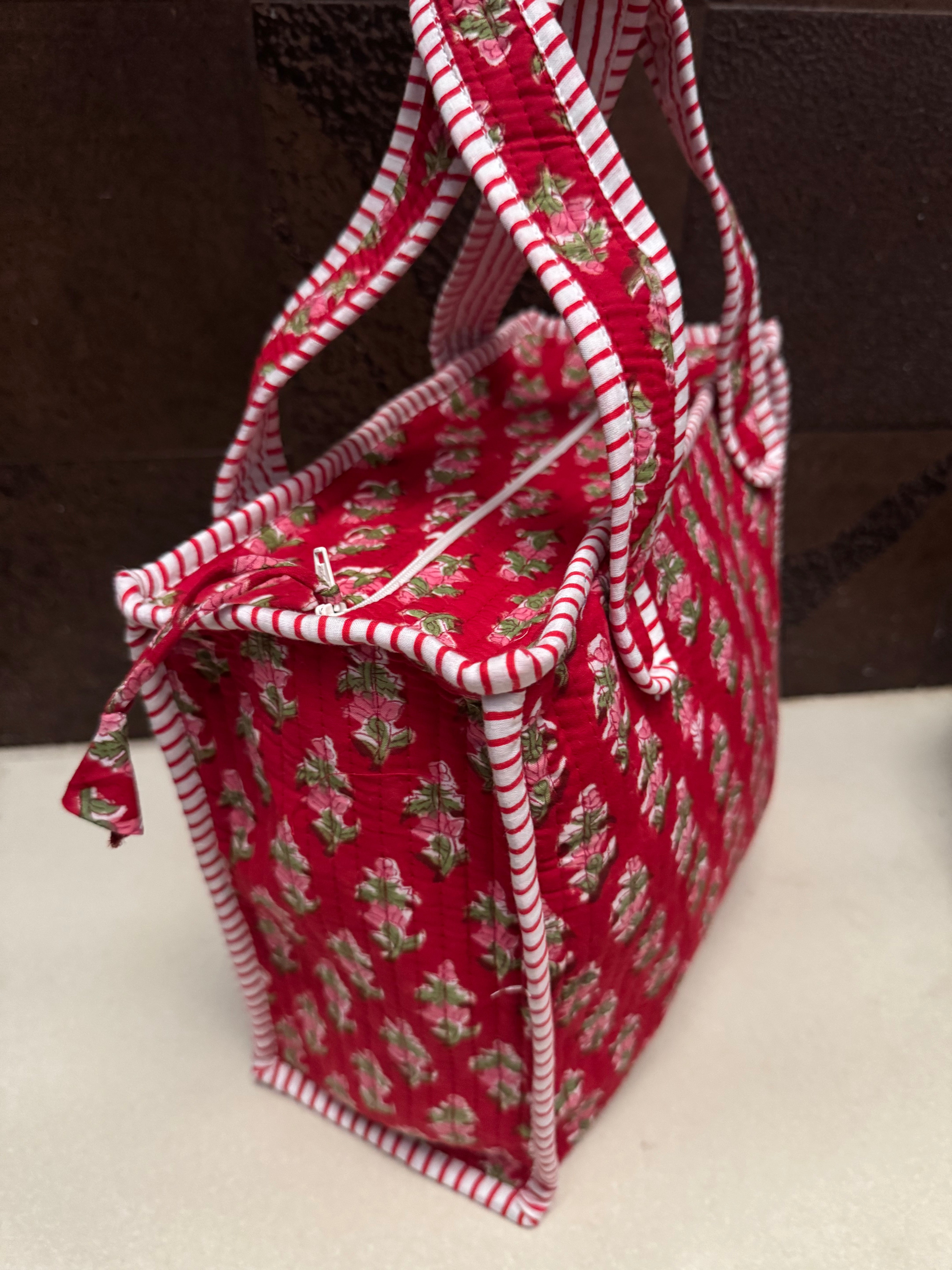 MINI TOTE BAG WITH ZIP