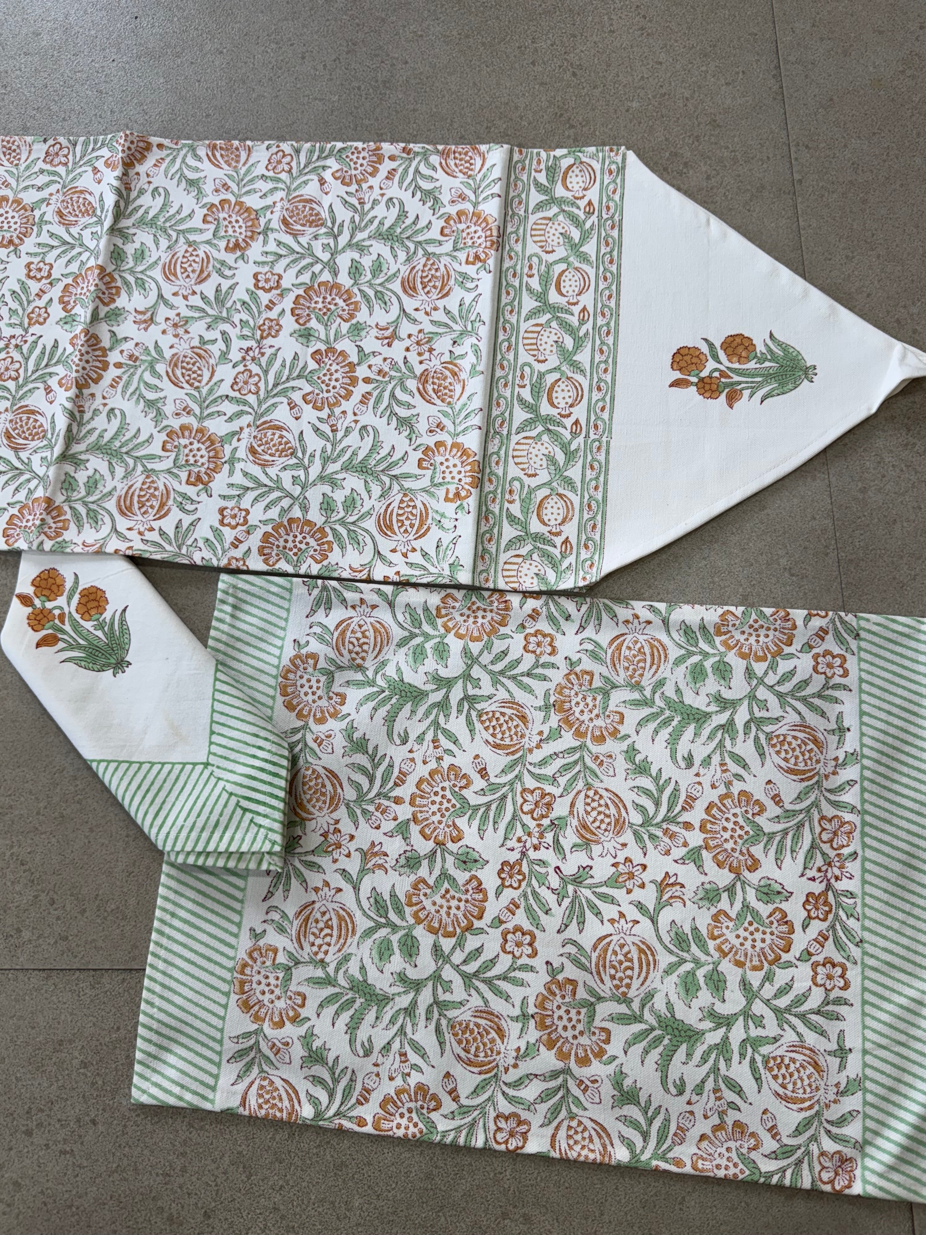 SIX SEATER TABLE RUNNER , SIX MATS AND SIX NAPKIN SET