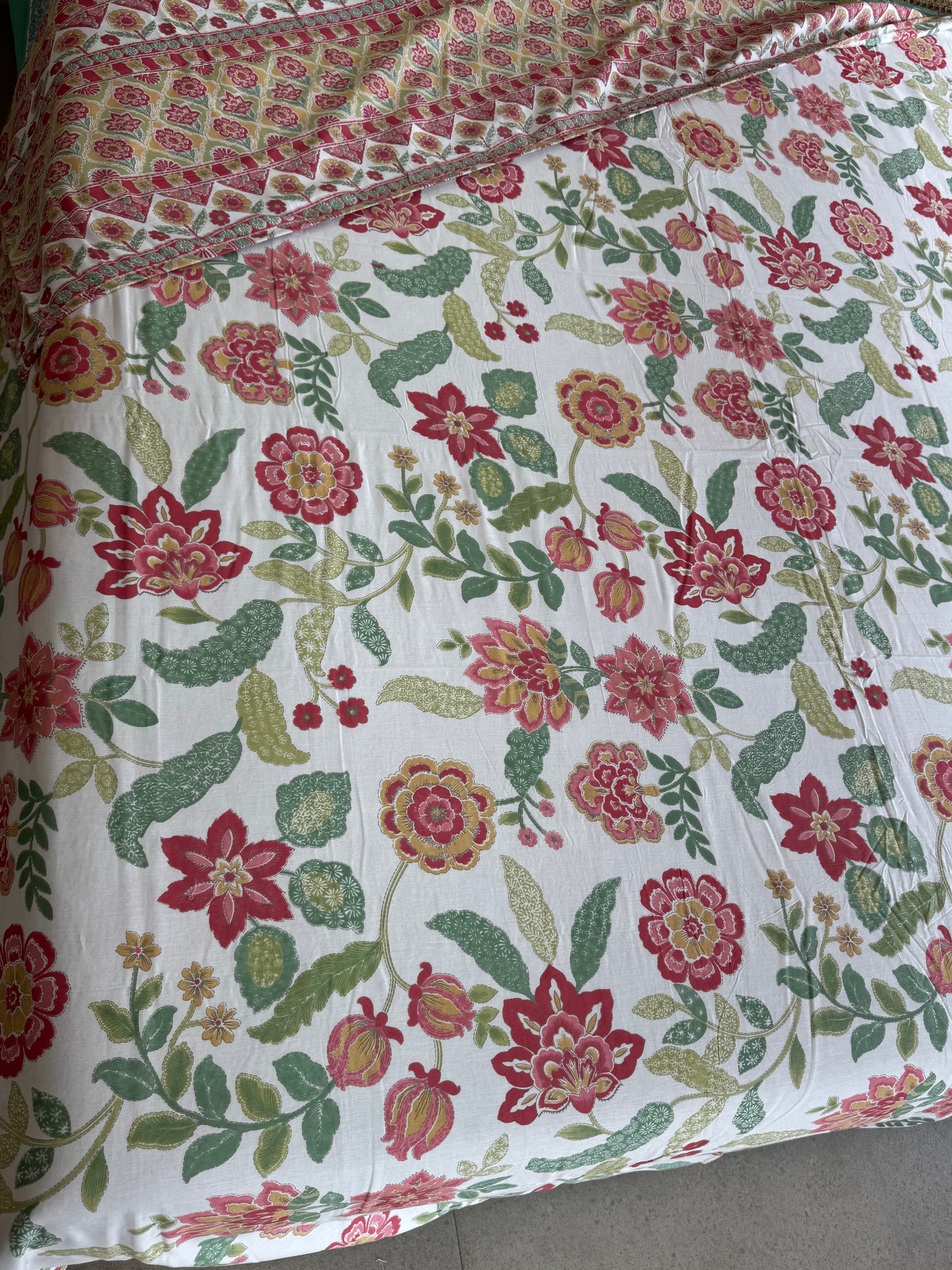 FLORAL SHALIMAR REVERSIBLE MULMUL DOHAR