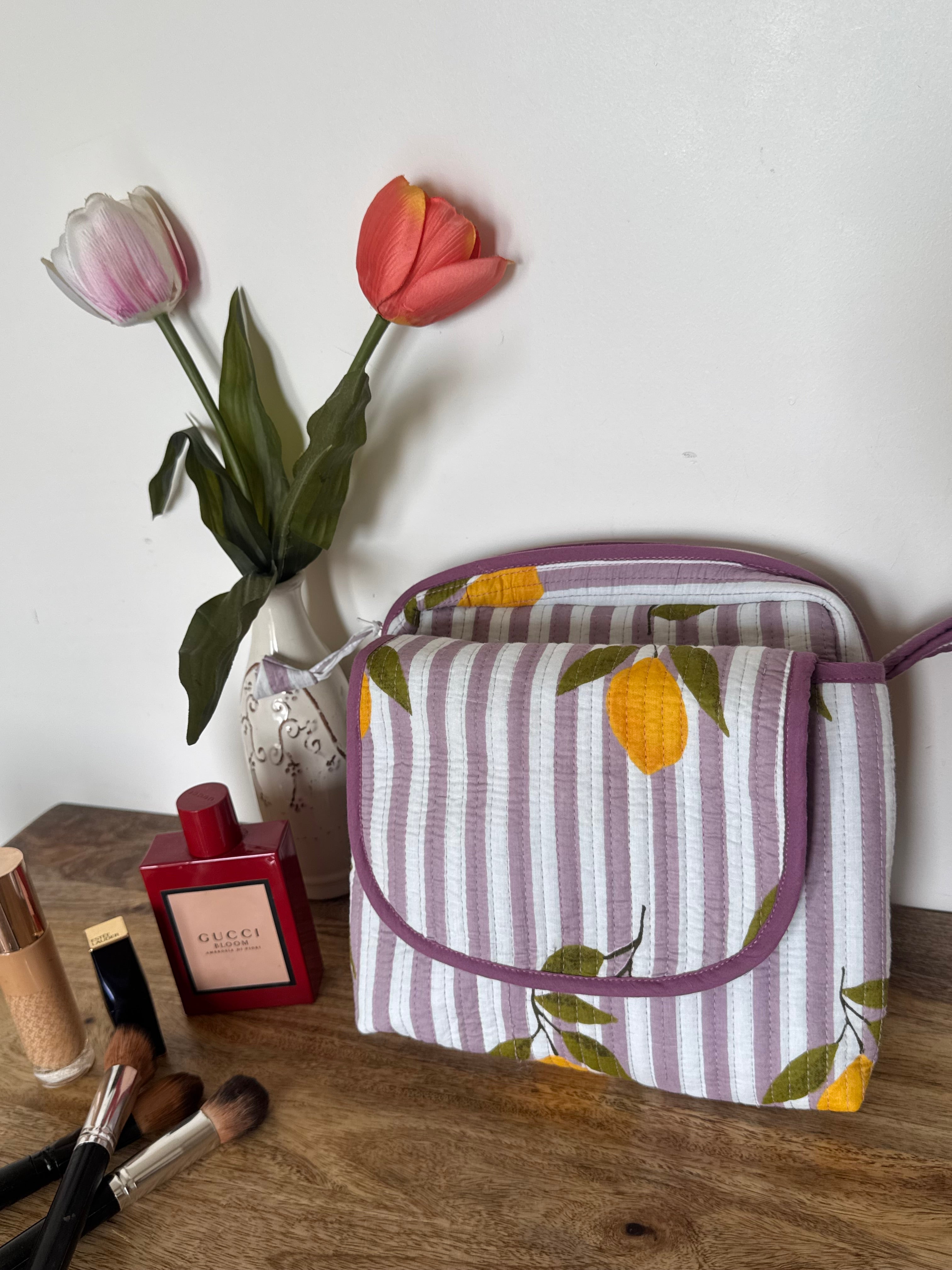 MAKEUP-ON-THE-GO/ DIAPER CHANGING BAG