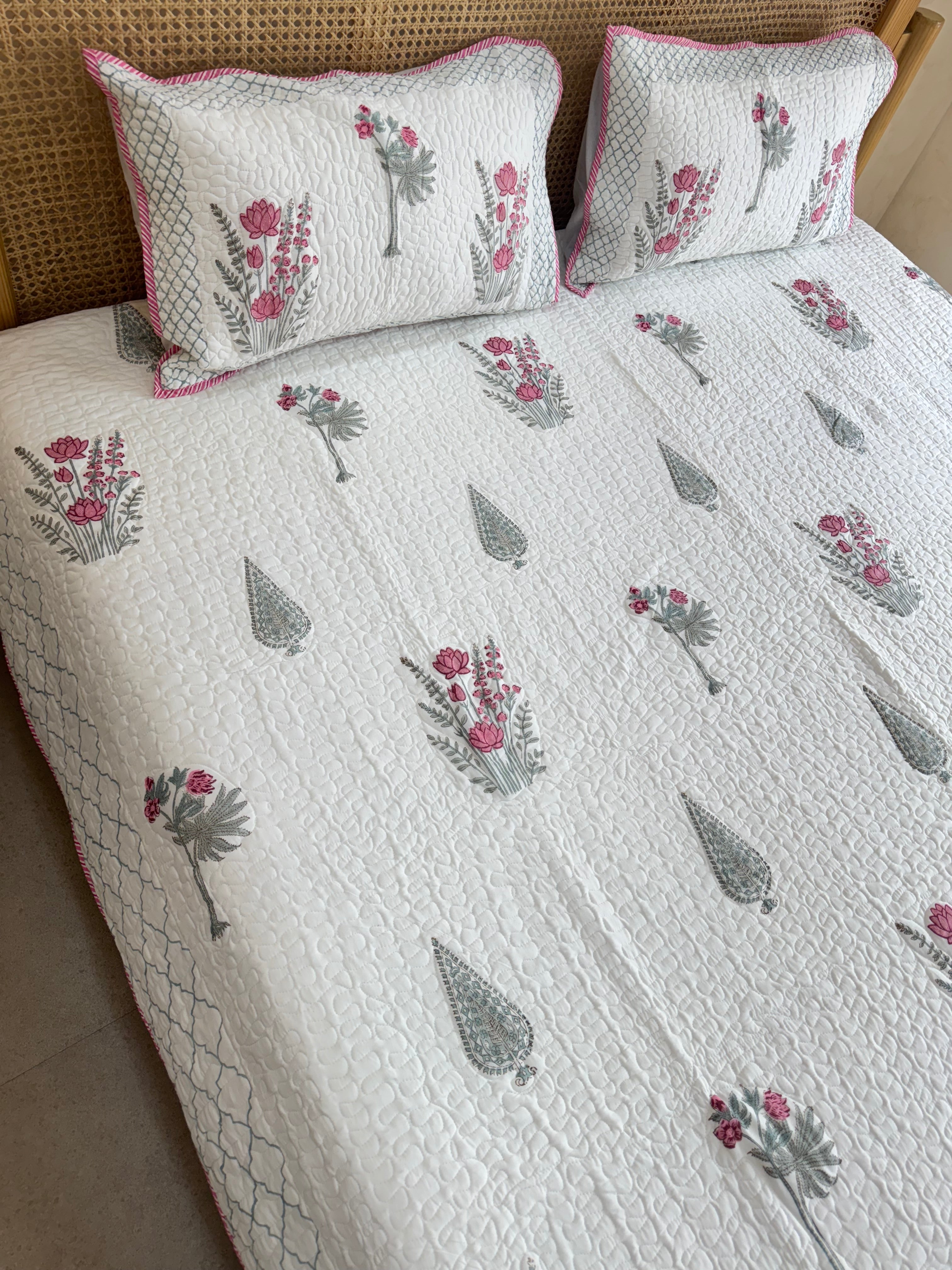 HANDBLOCK PRINTED QUILTED BEDCOVER 90*108 inches