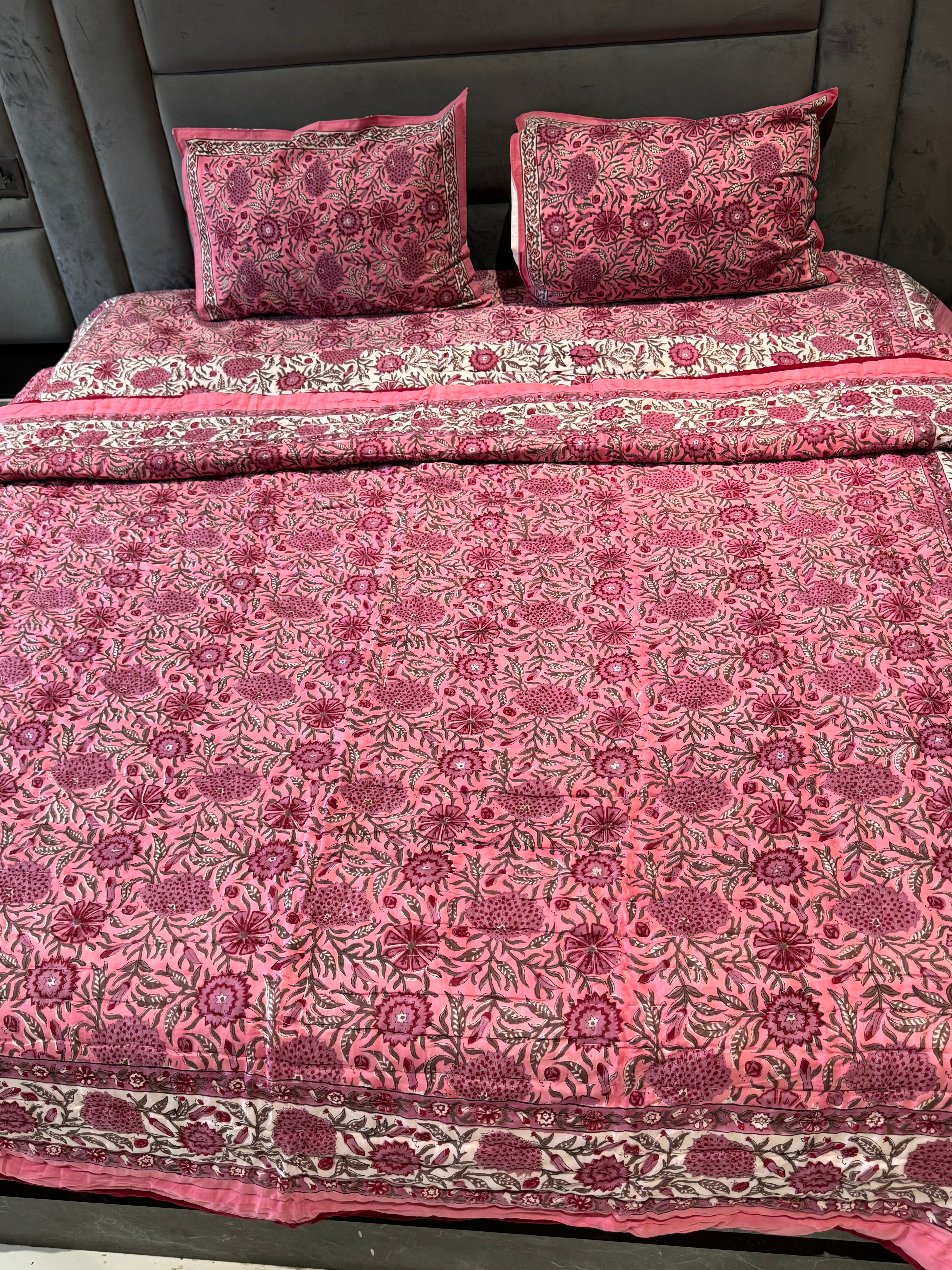 FESTIVE HAND BLOCK PRINTED BEDDING SET