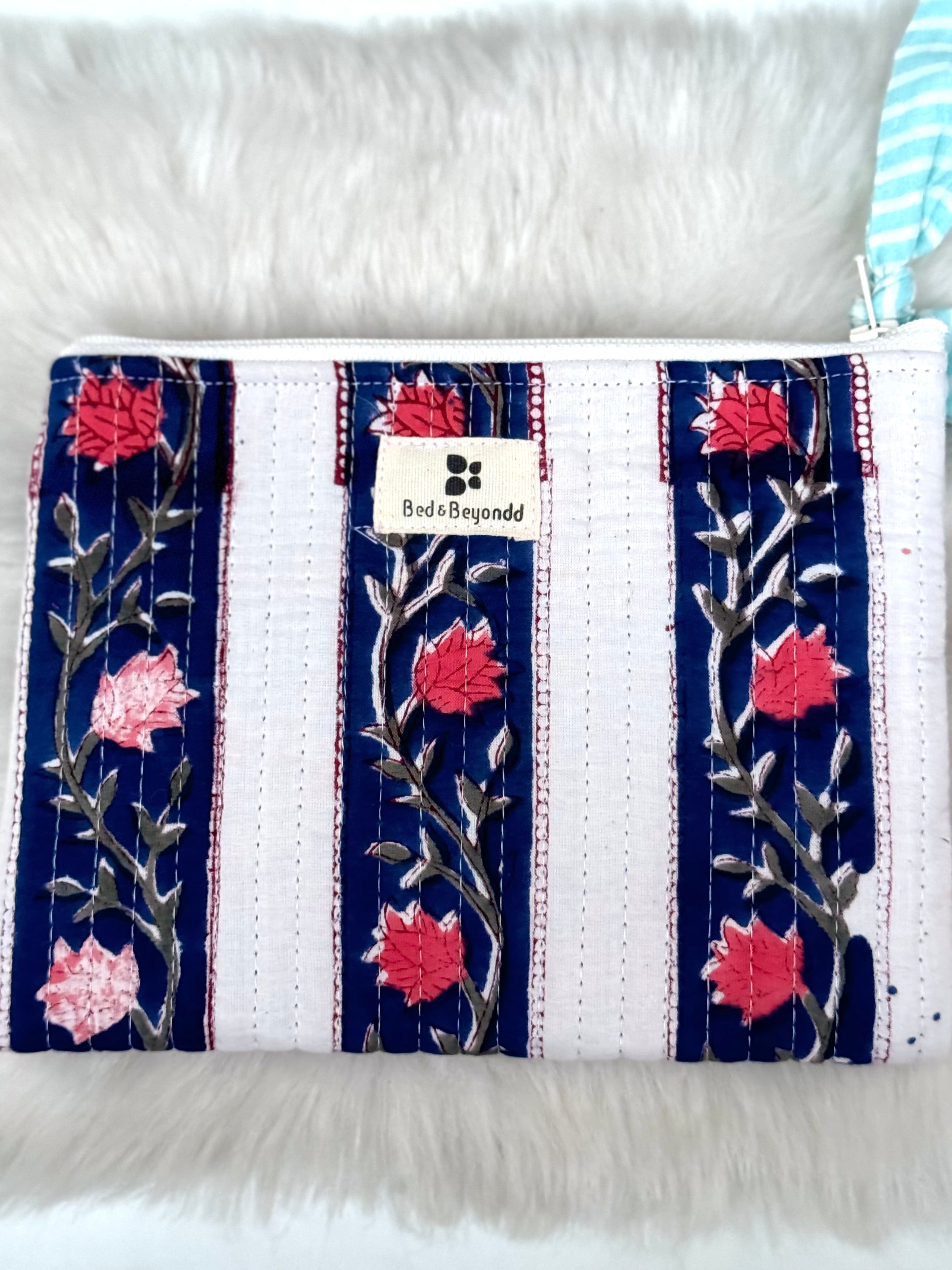 FLAT POUCH - SET OF THREE