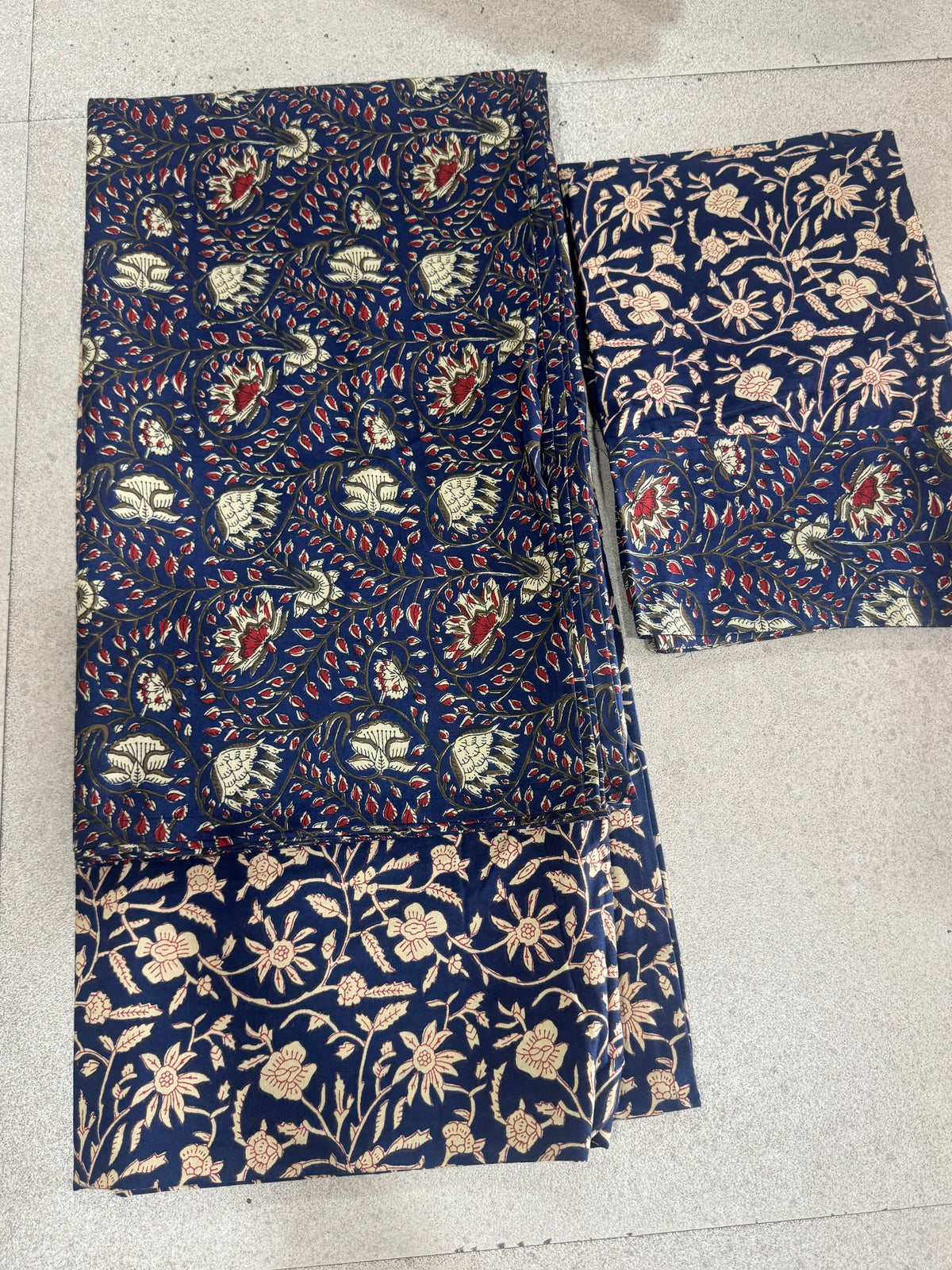 KANAK BEDSHEET WITH TWO PILLOW CASES - 108 by 108 inches