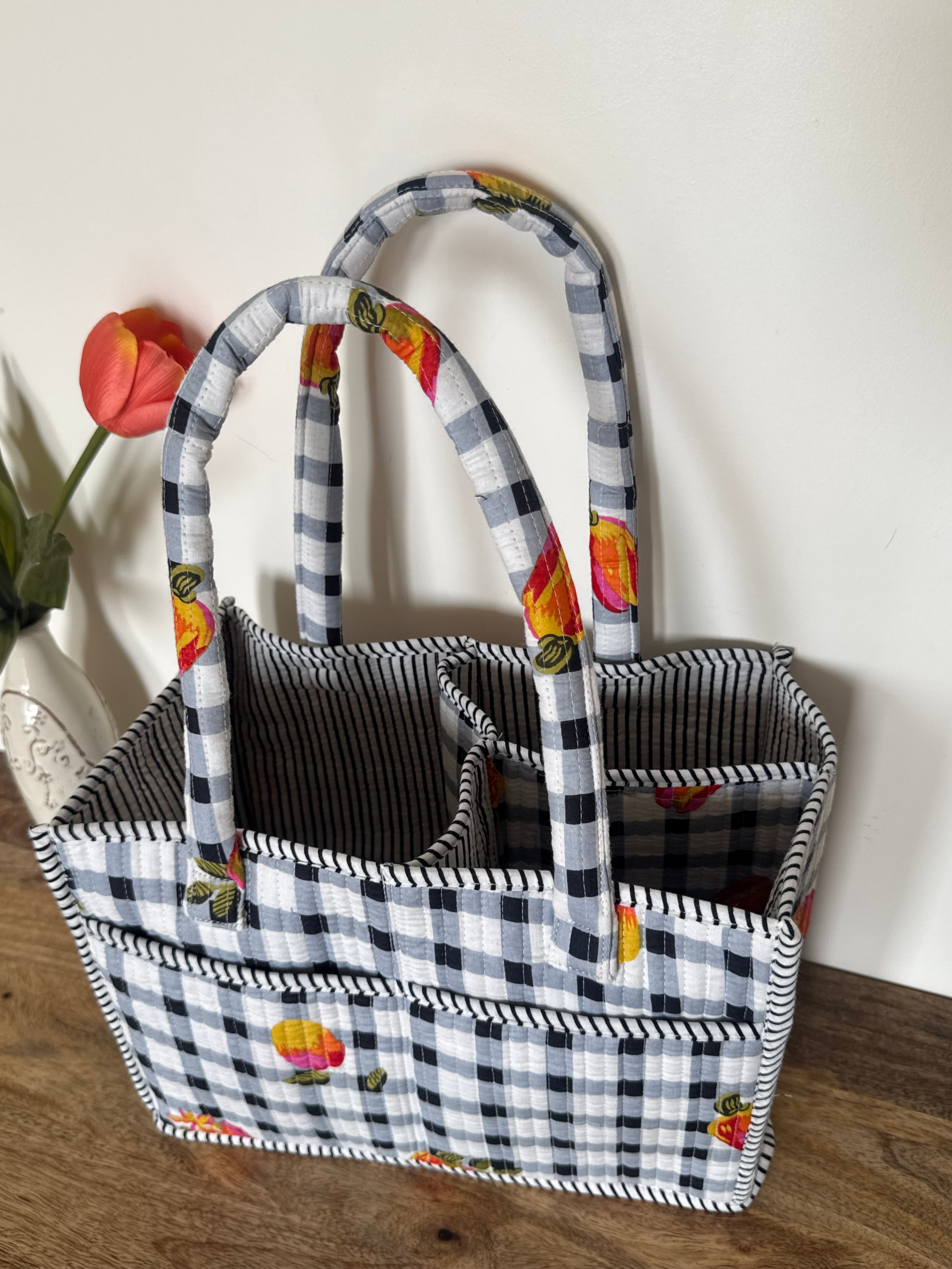 NAPPY CADDY / PICNIC BASKET