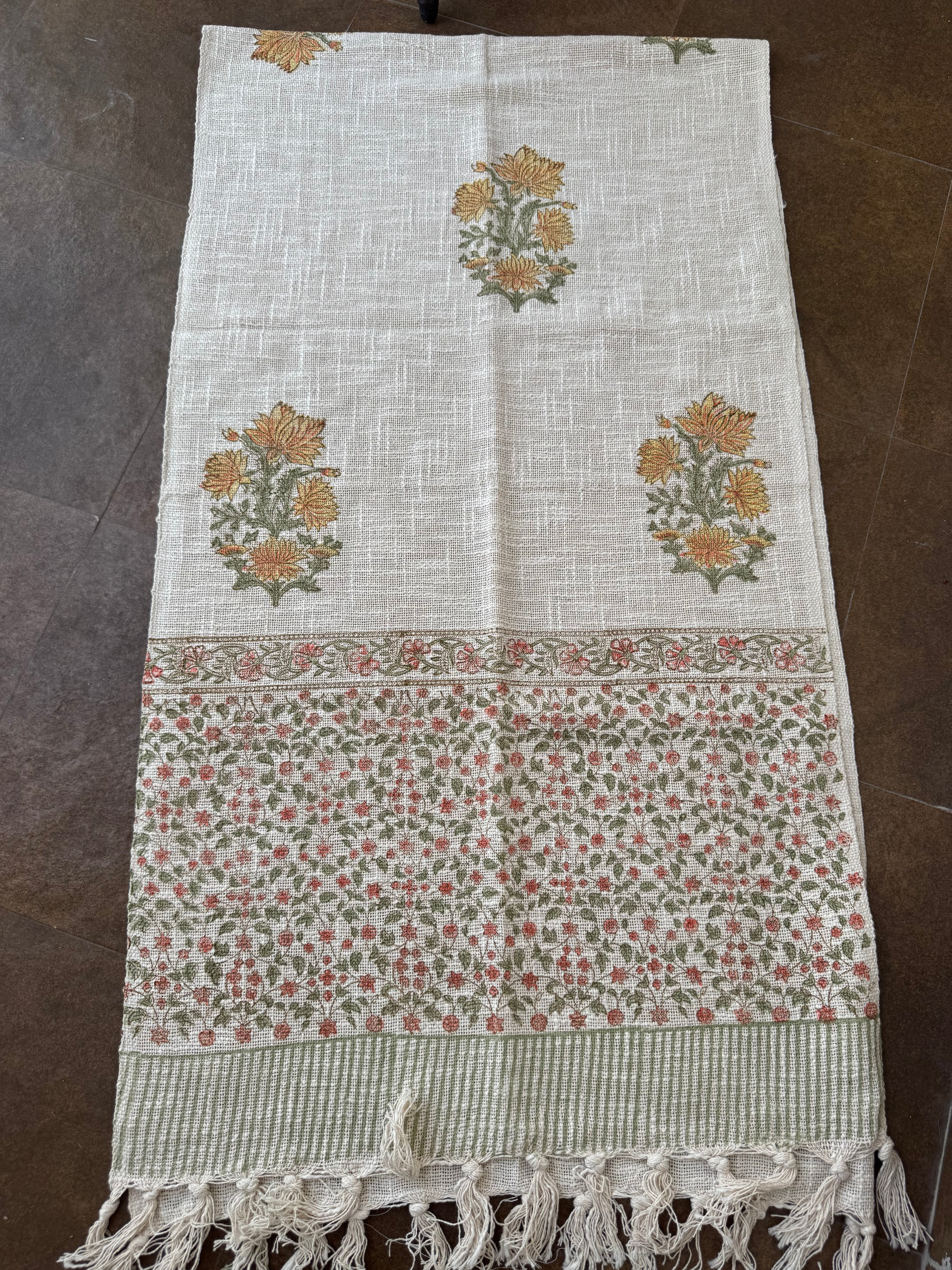 HAND BLOCK PRINTED TABLE RUNNER