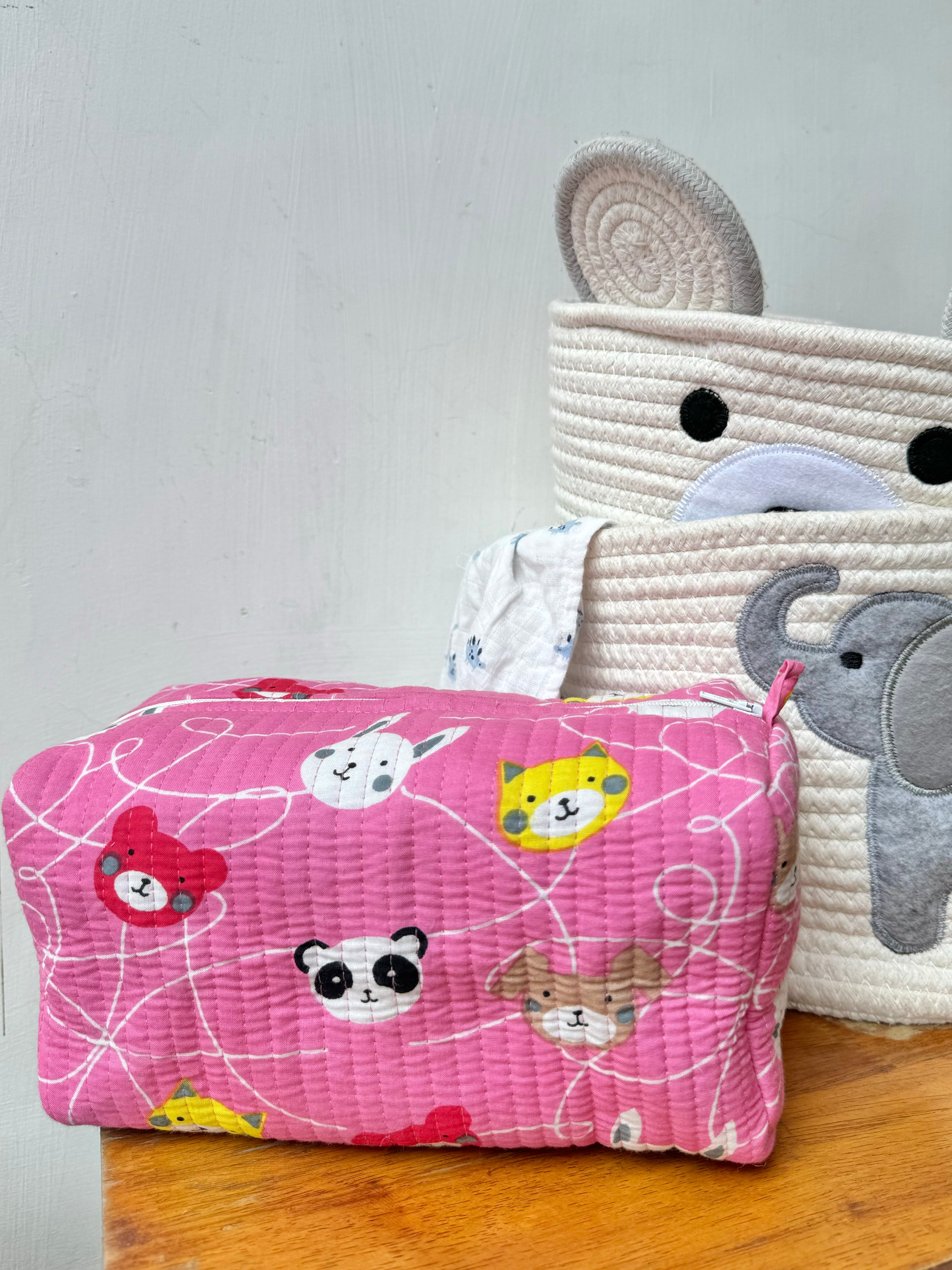 KIDS PRINT MULTI PURPOSE TOILETRY BAGS