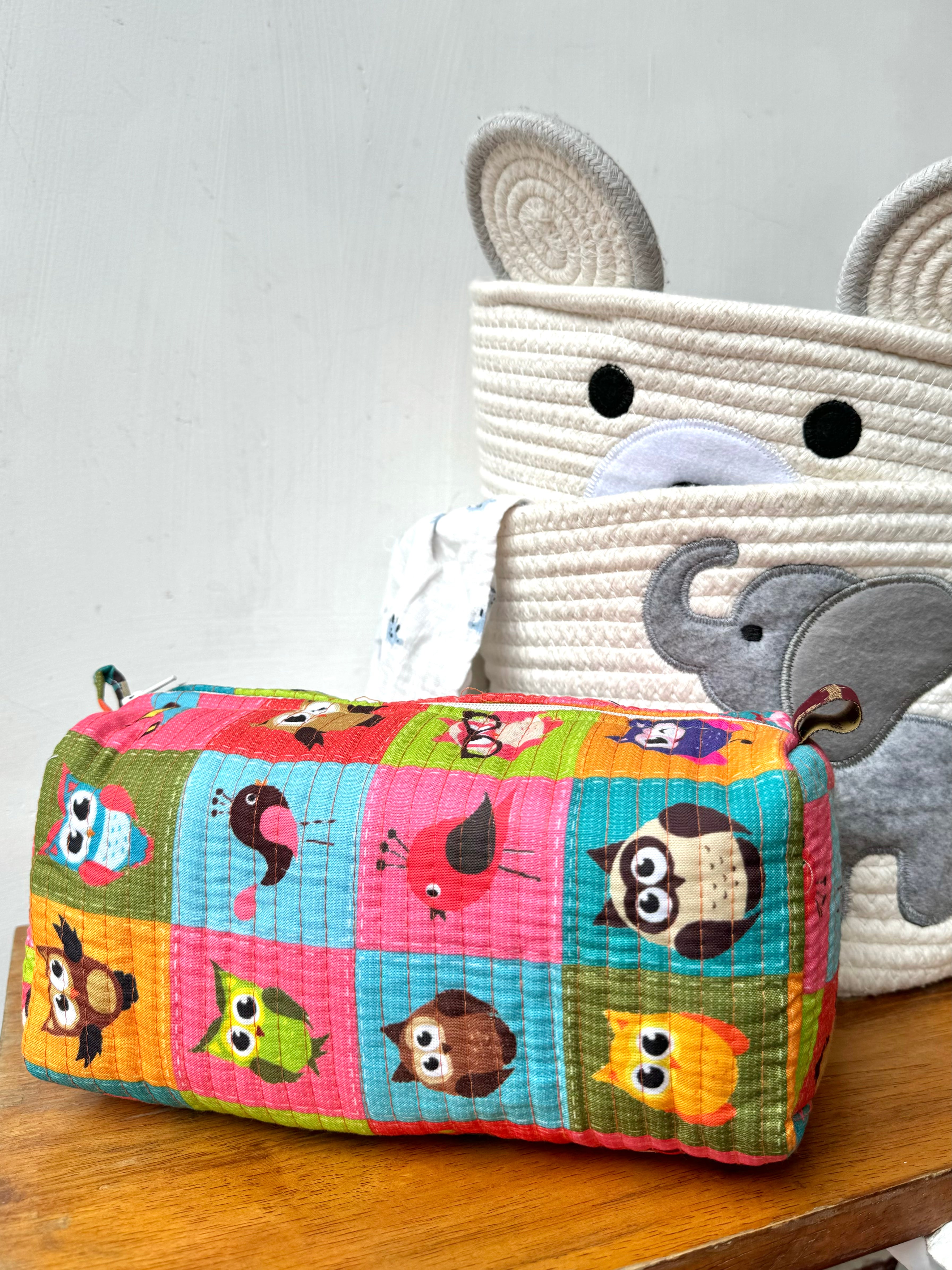 KIDS PRINT MULTI PURPOSE TOILETRY BAGS