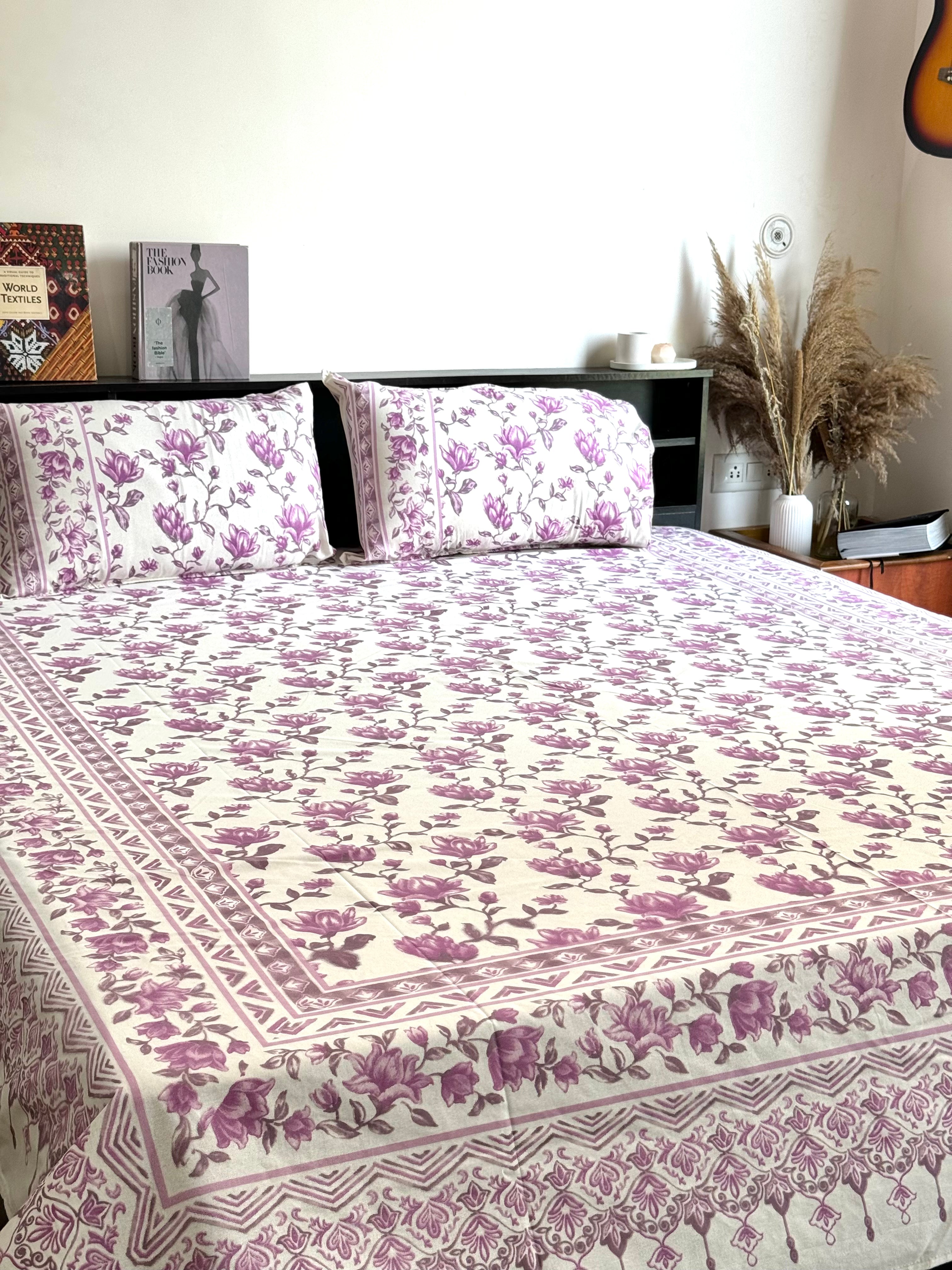 SHALIMAR BEDSHEET WITH TWO REVERSIBLE PILLOW COVERS