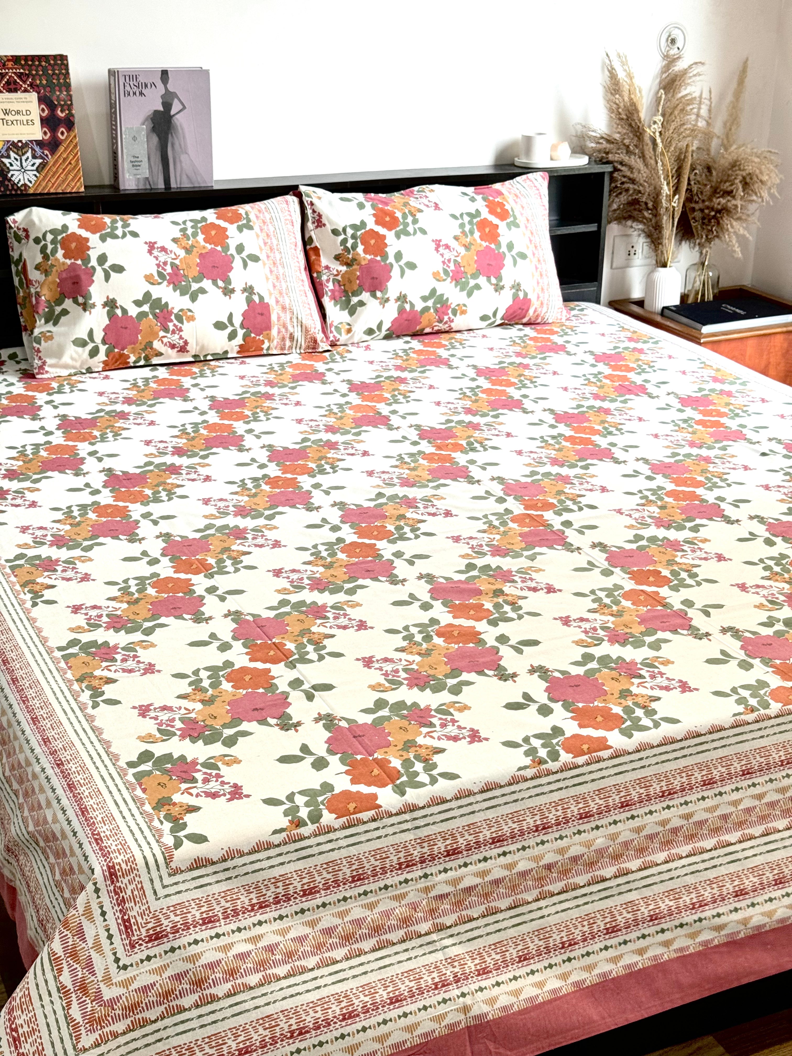 SHALIMAR BEDSHEET WITH TWO REVERSIBLE PILLOW COVERS