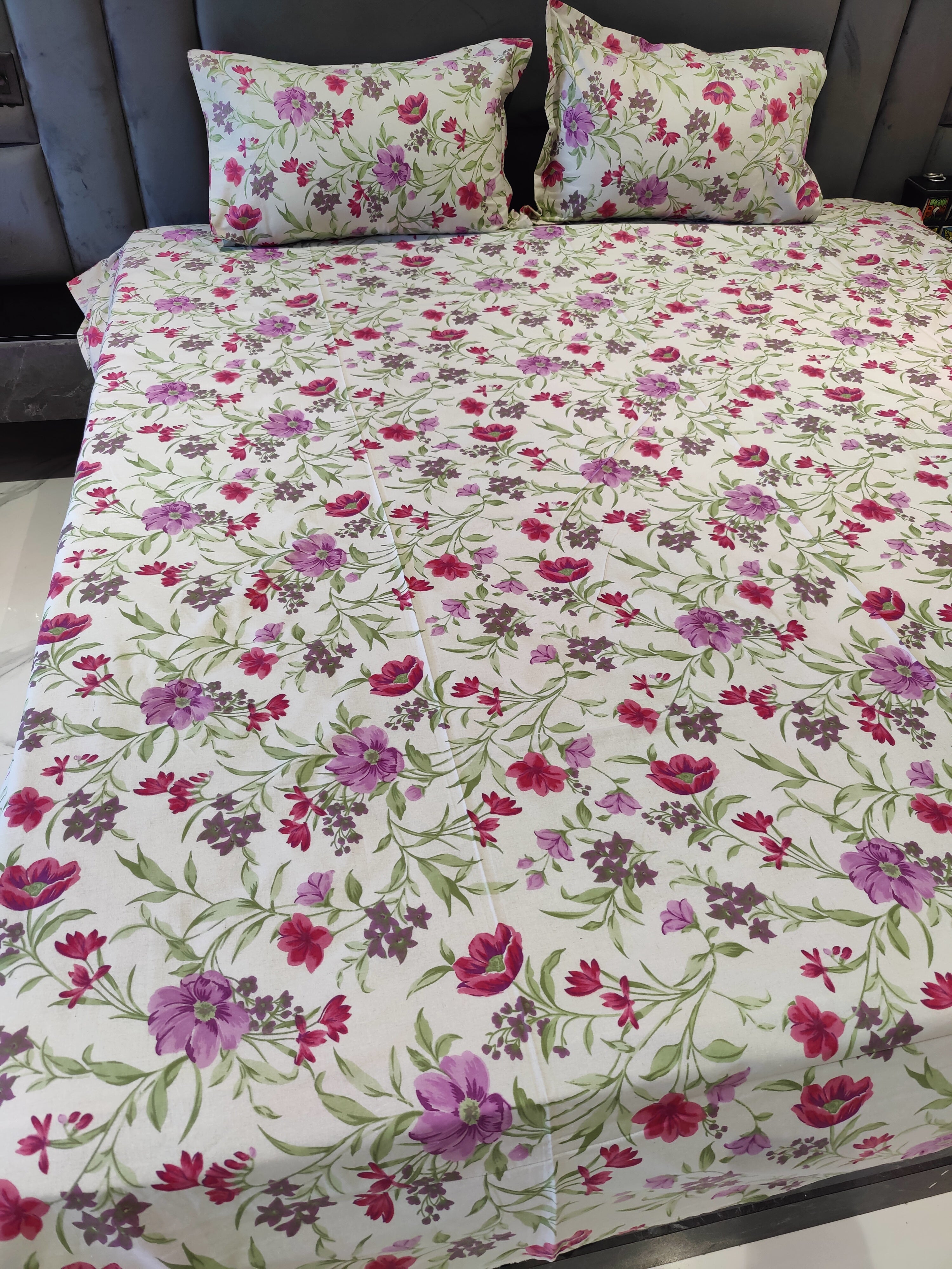 FLORAL SHALIMAR BEDSHEET WITH TWO REVERSIBLE PILLOW COVERS