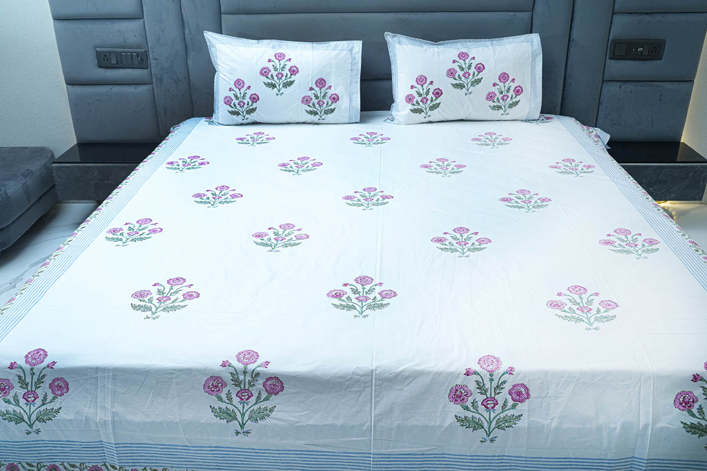 VEGA HAND BLOCK PRINTED BEDSHEET WITH TWO REVERSIBLE PILLOW COVERS