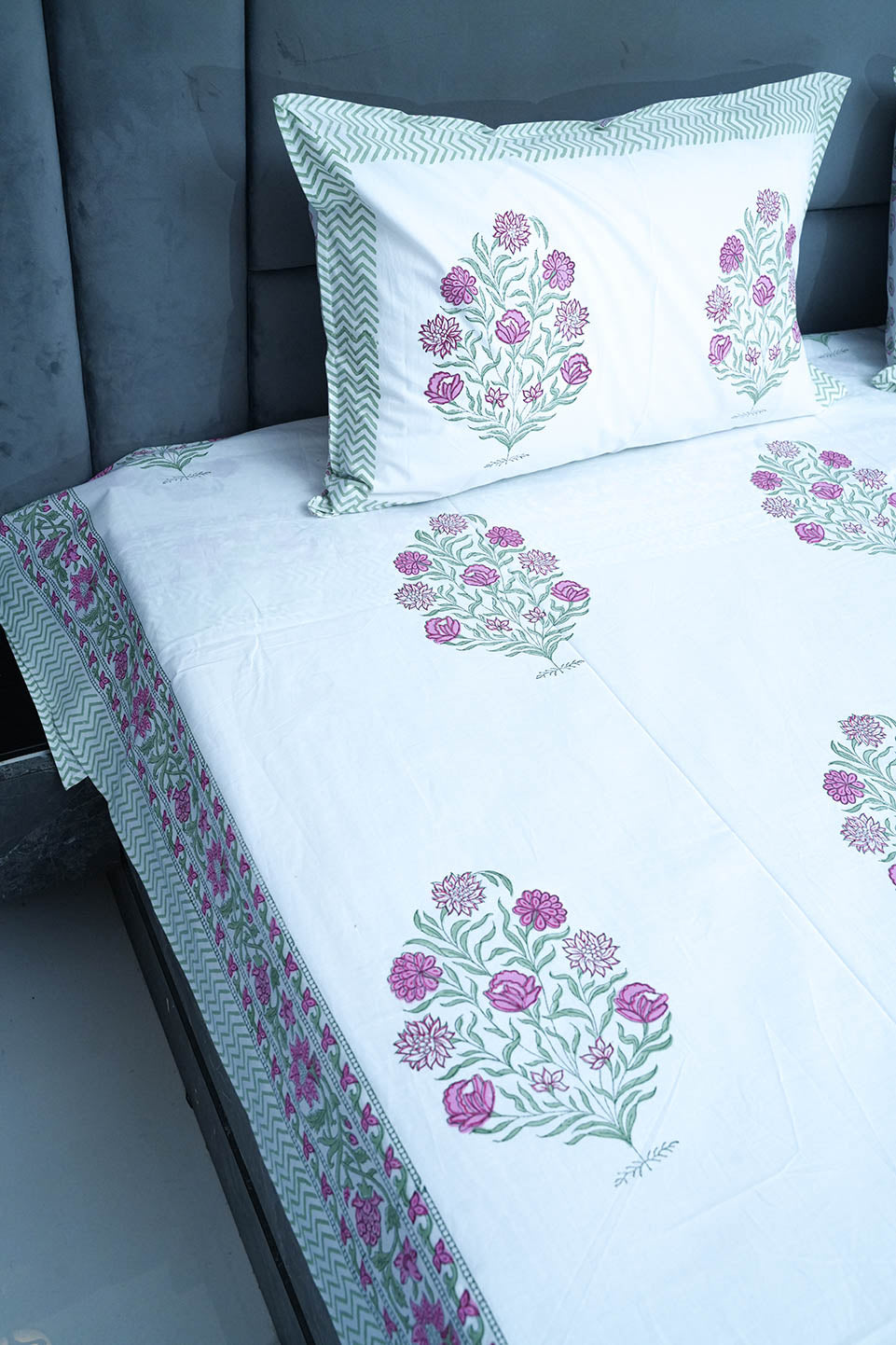 TRISHA HAND BLOCK PRINTED BEDSHEET WITH TWO REVERSIBLE PILLOW COVERS