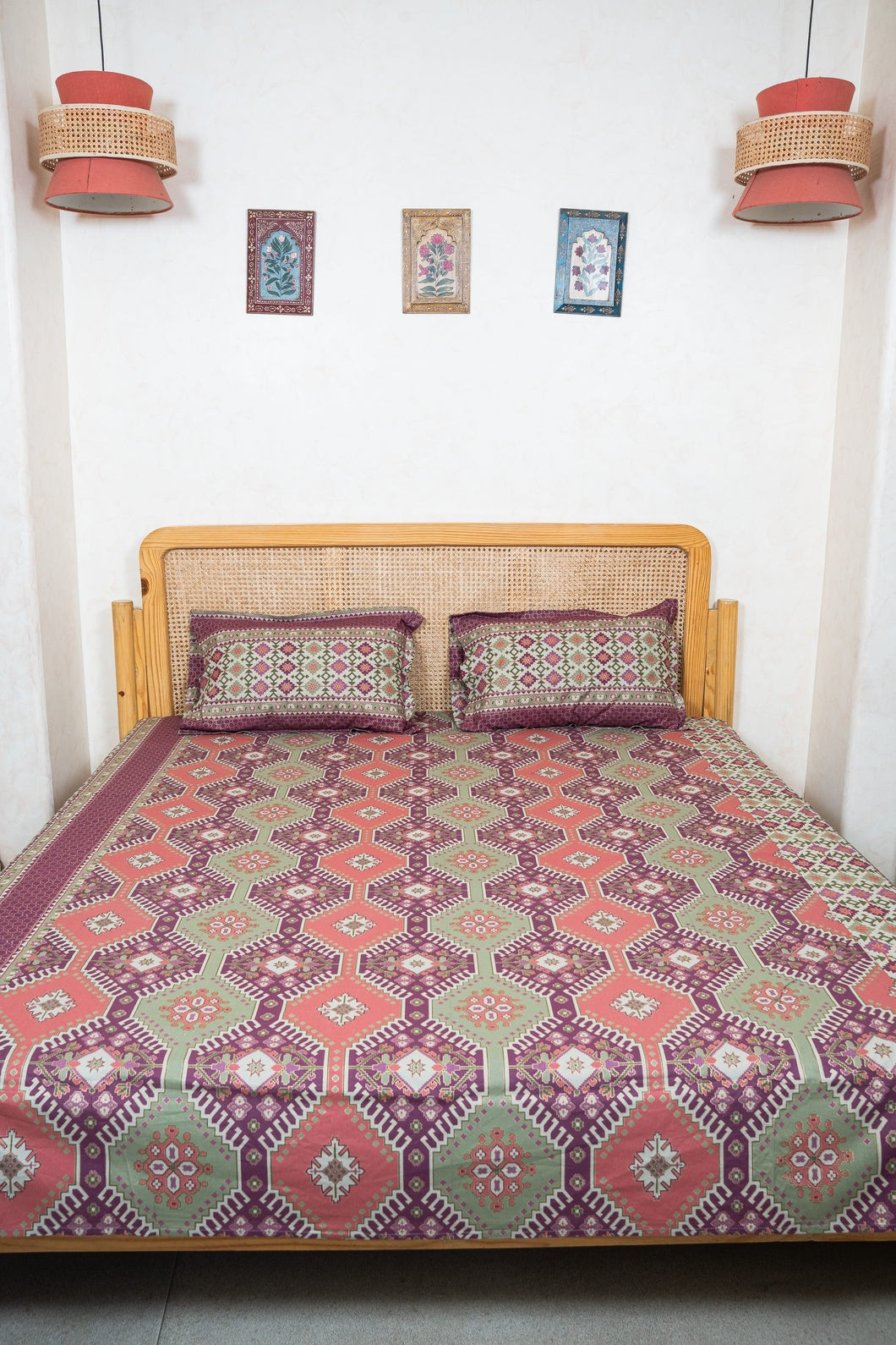 SHALIMAR GOLD BEDSHEET WITH TWO REVERSIBLE PILLOW COVERS