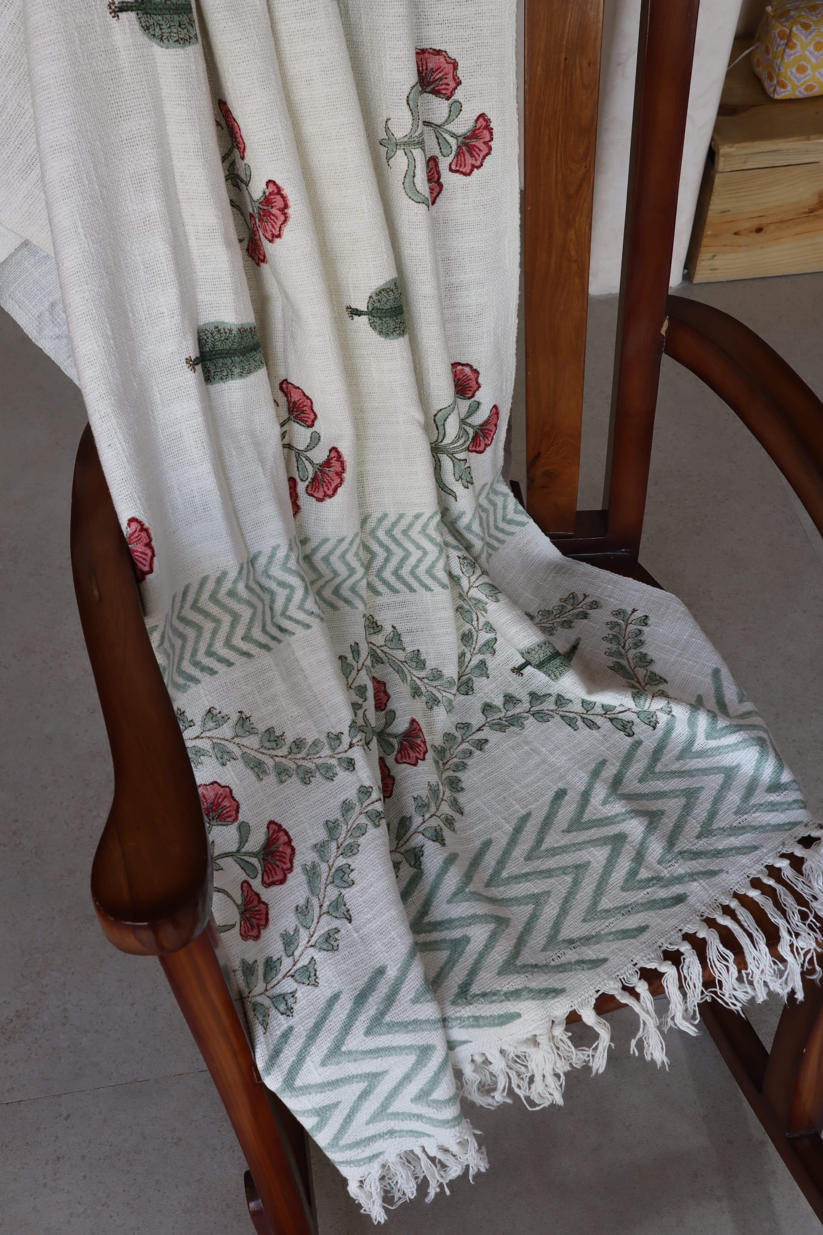 SOFA THROW (50 by 75 Inches)