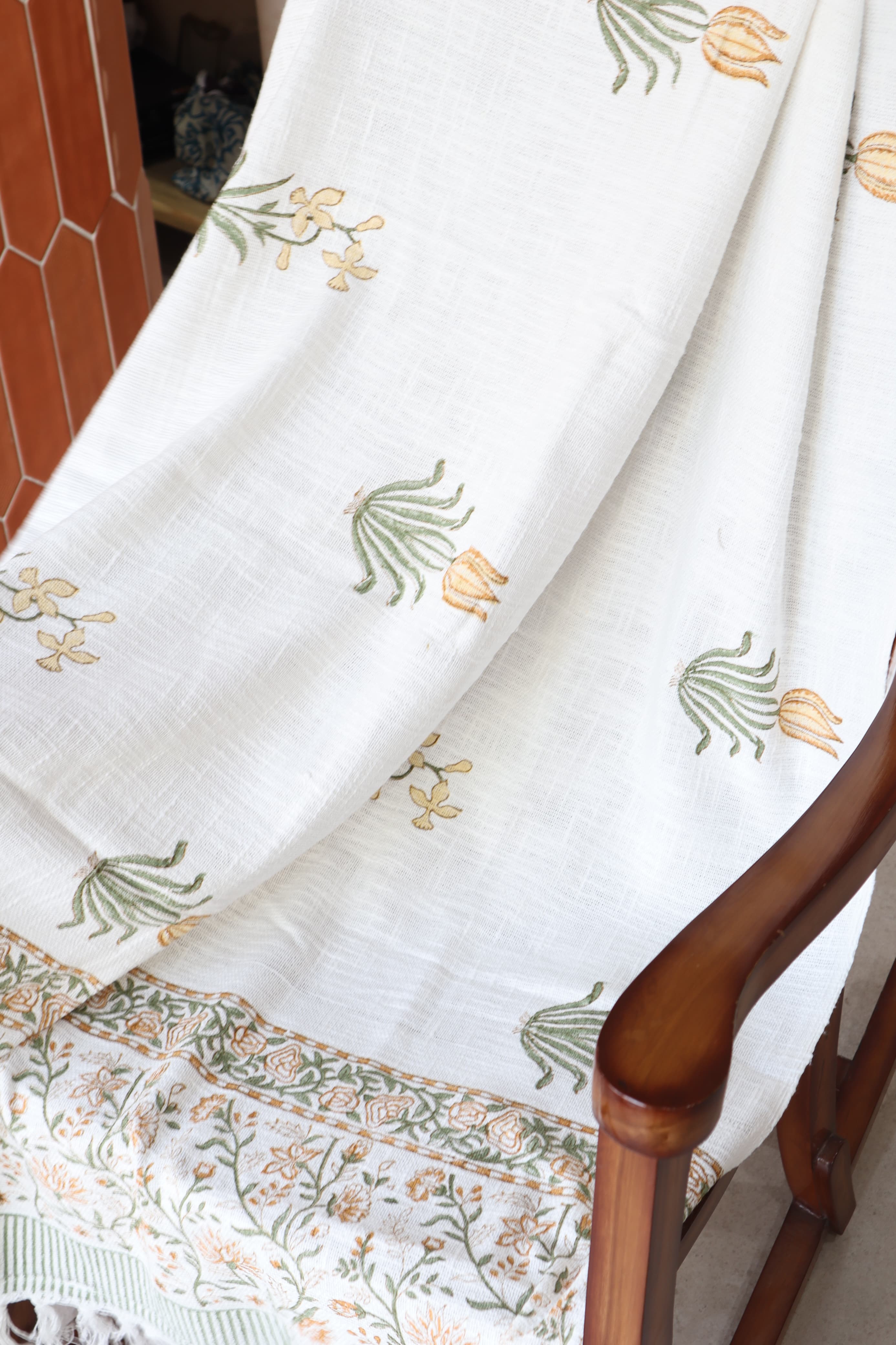 SOFA THROW (50 by 75 Inches)