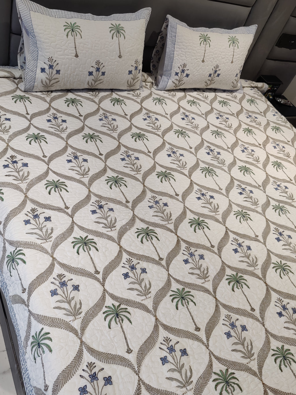 PALM JAAL HANDBLOCK PRINTED QUILTED BEDCOVER