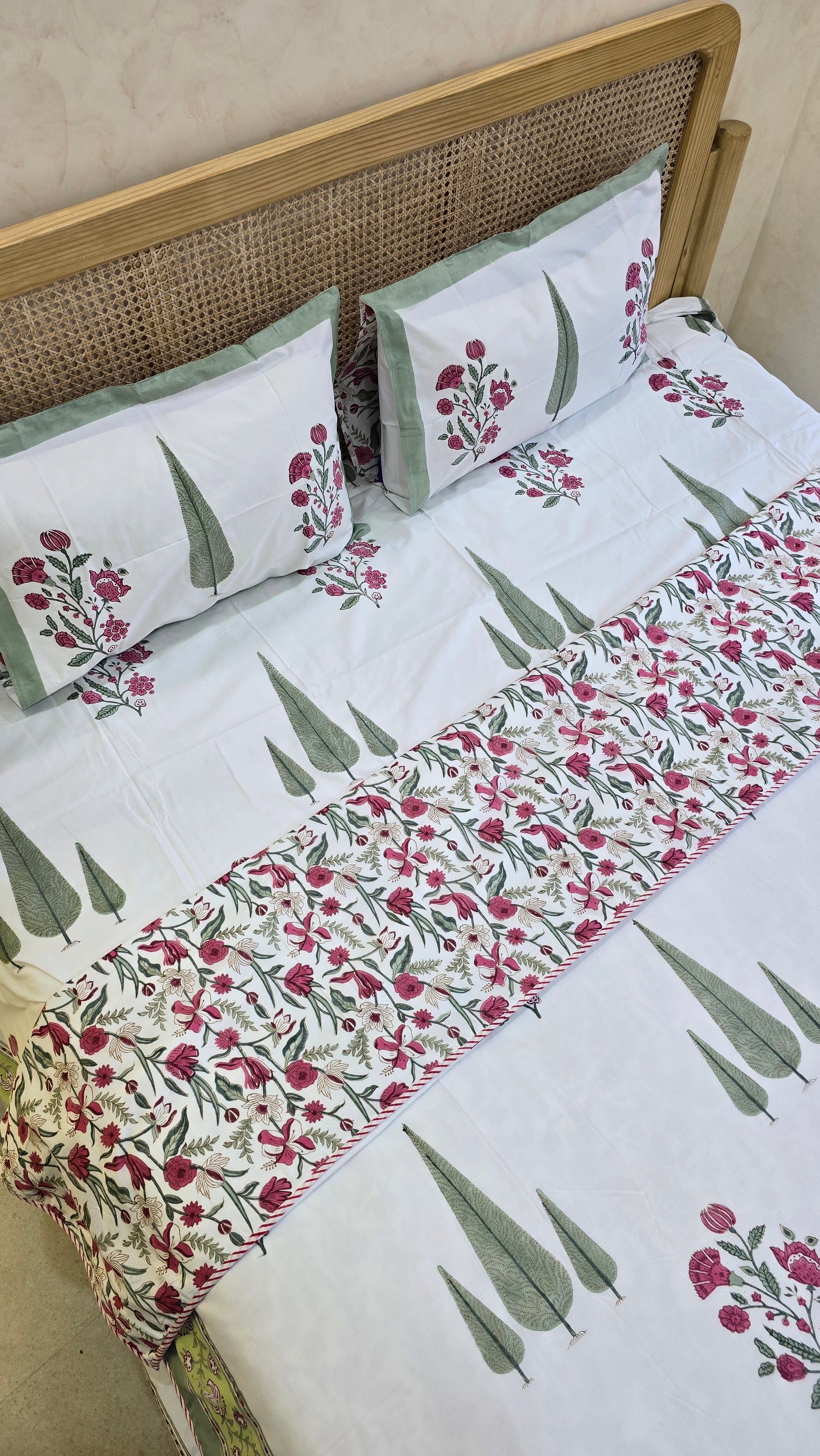 TRIPLE CYPRESS HANDBLOCK PRINTED DOHAR BEDDING SET