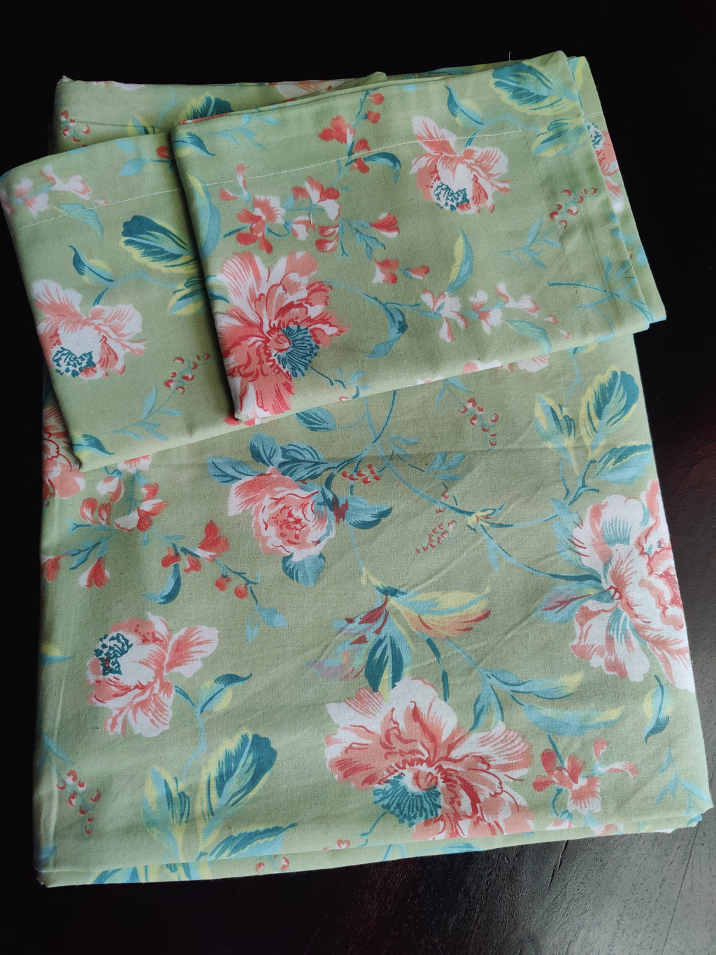 SHALIMAR FLORAL BEDSHEET WITH TWO PILLOW CASES
