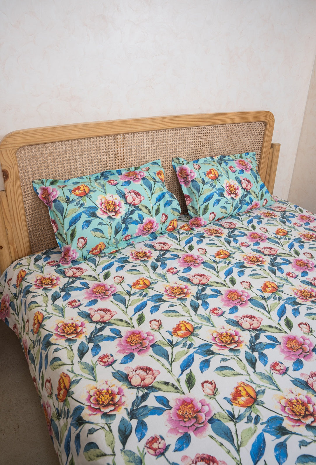 RANGMAHAL PURE COTTON BEDSHEET WITH TWO PILLOW CASES