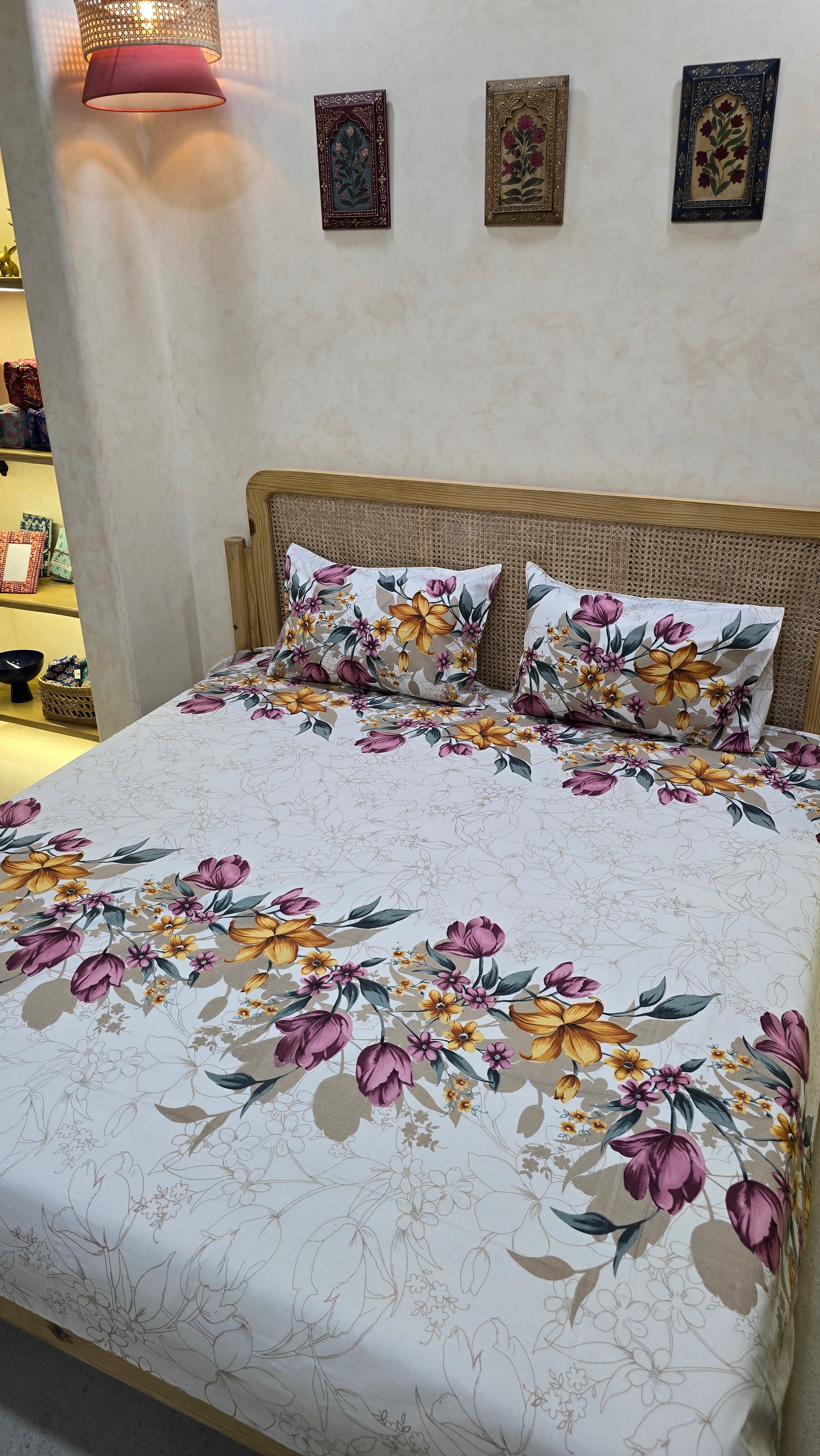 YELLOW BASIL BEDSHEET WITH TWO REVERSIBLE PILLOW COVERS