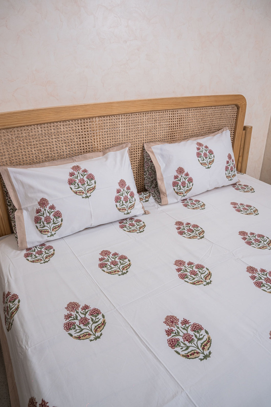 BHOOMI SINGLE BED BEDSHEET WITH ONE PILLOW COVER