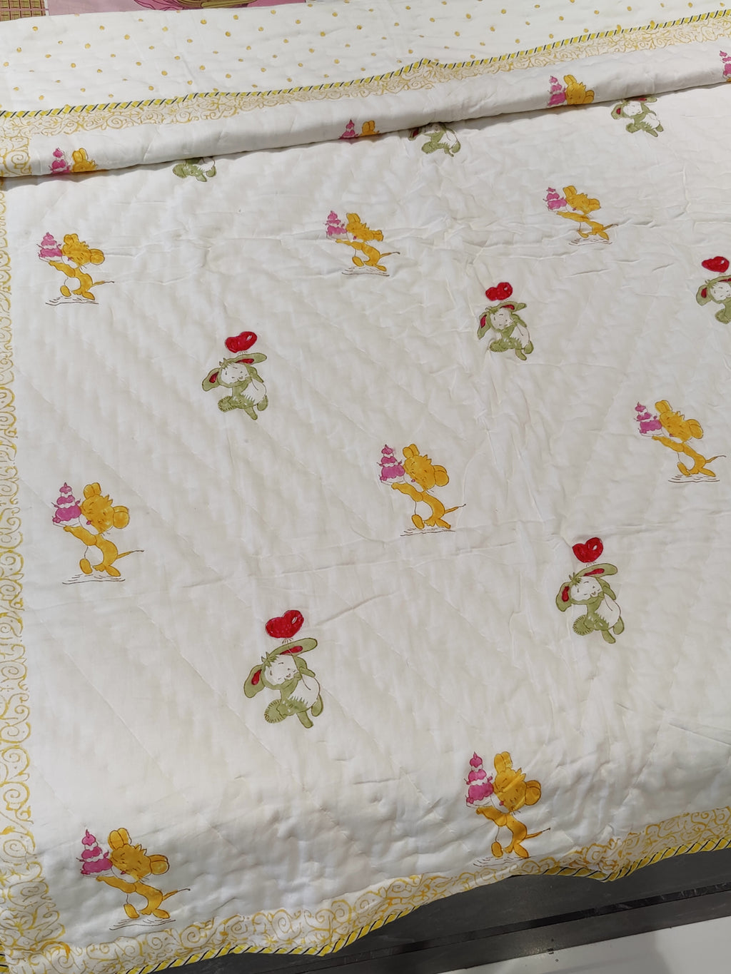 LOVEY DOVEY HANDBLOCK PRINTED BABY QUILT