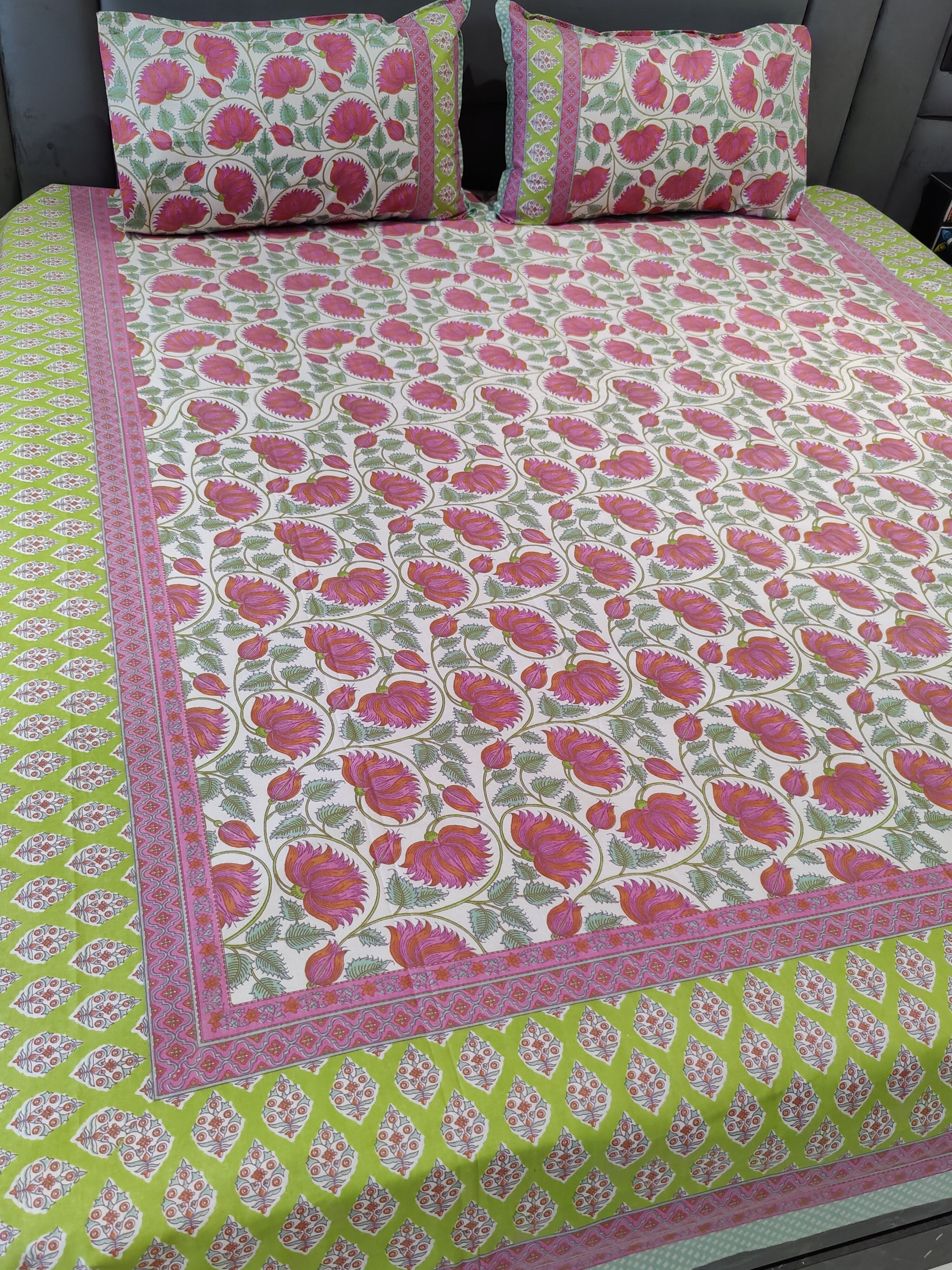 SHALIMAR FLORAL PRINT BEDSHEET COLLECTION